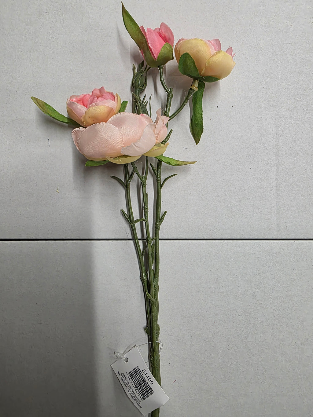 Artificial Lydia Ranunculus Spray Pale Pink (PACK OF 3)