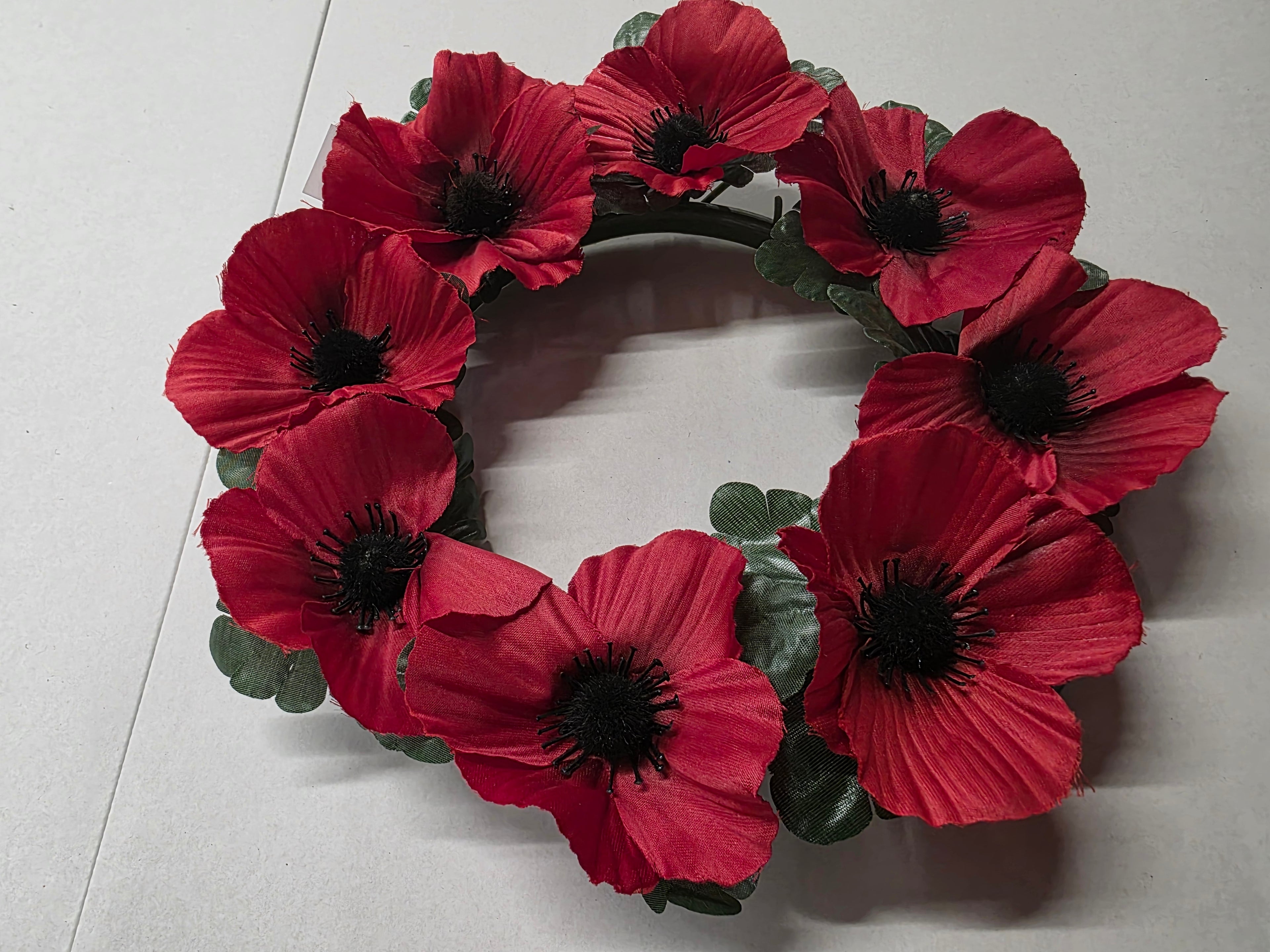 Artificial Silk Poppy Wreath 25cm X8 Heads(PACK OF 2)