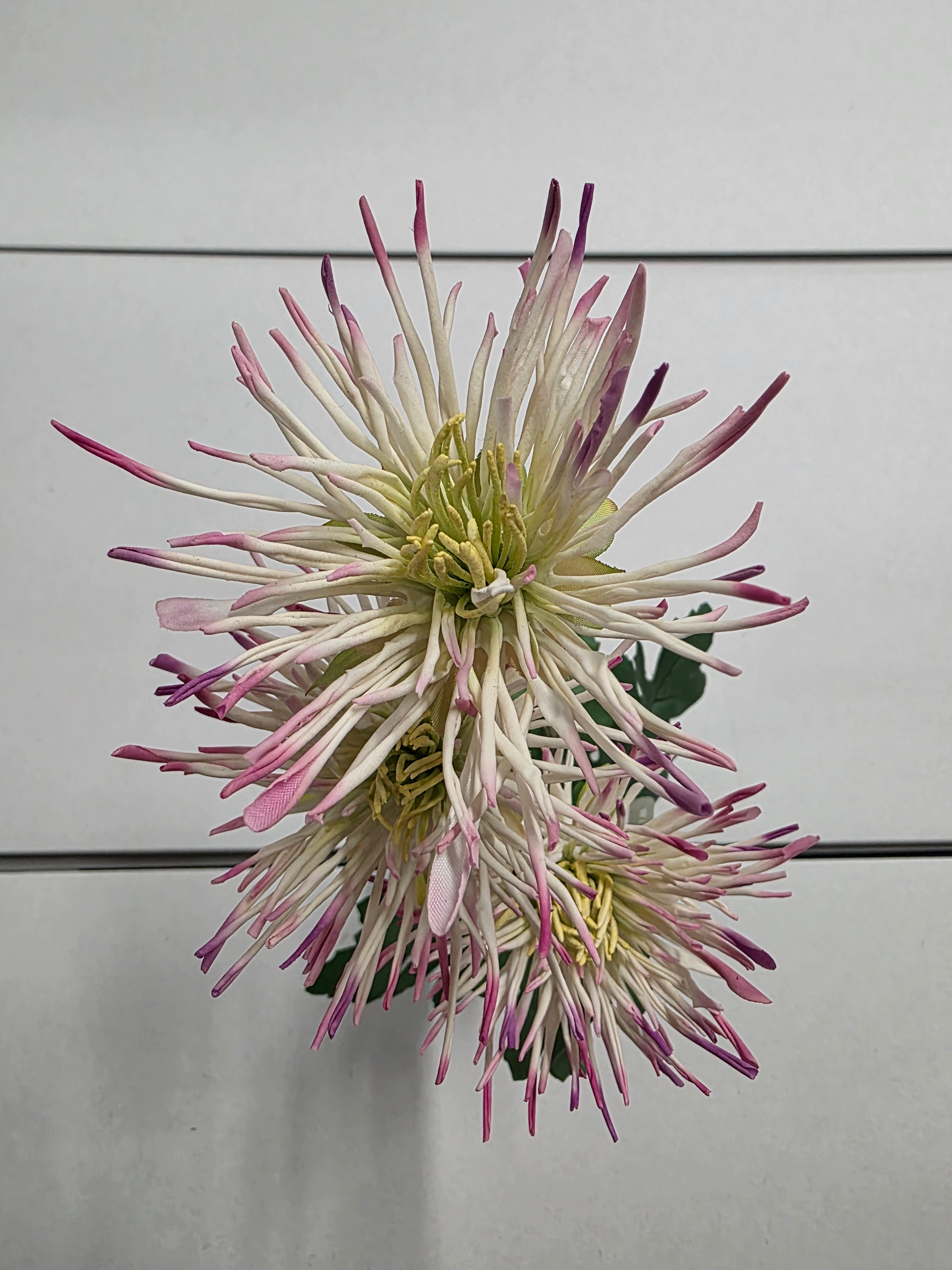 Artificial Spider Mum White Beauty
