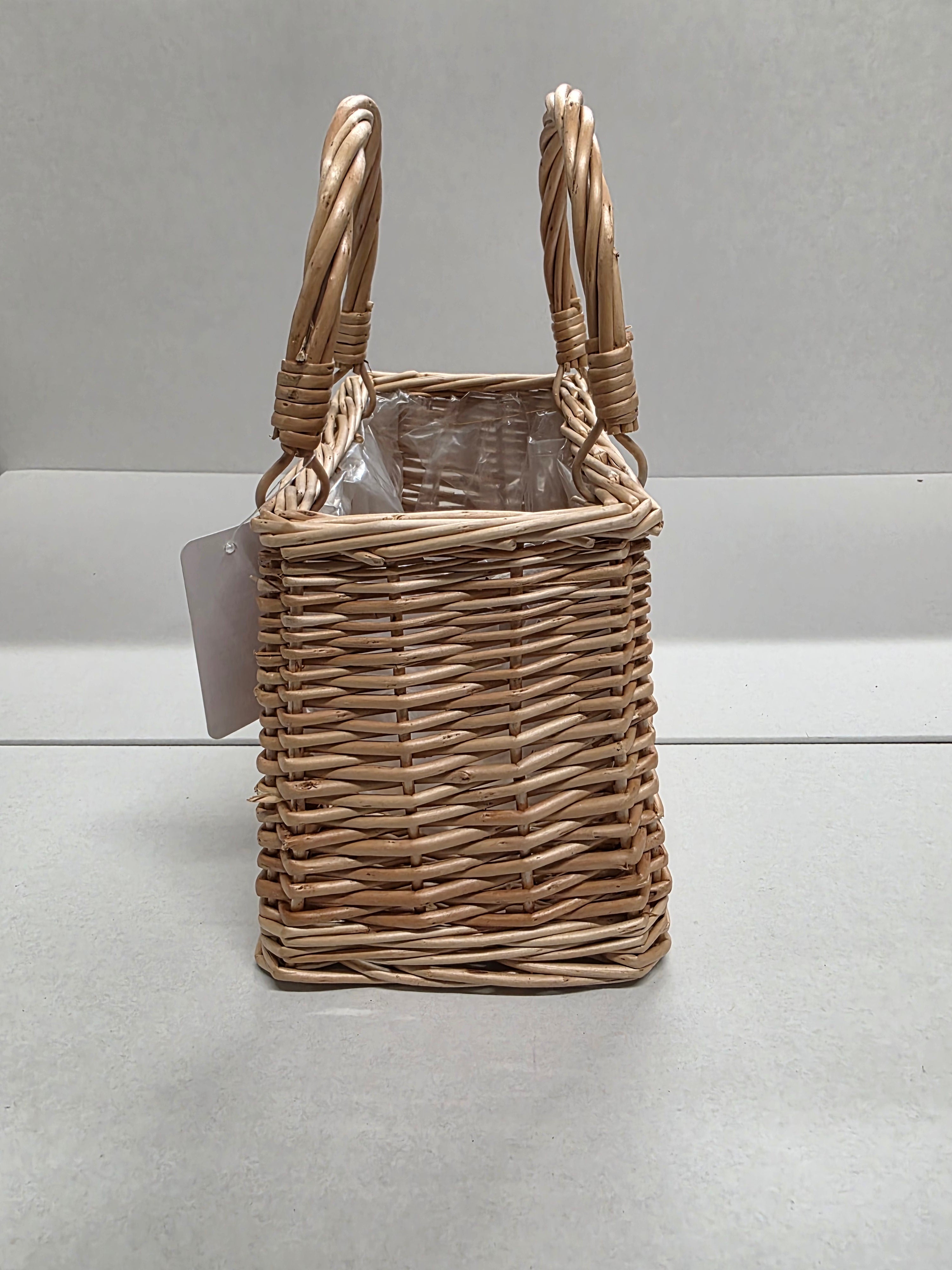 Freya Wicker Basket 23.5x13x27.5cm