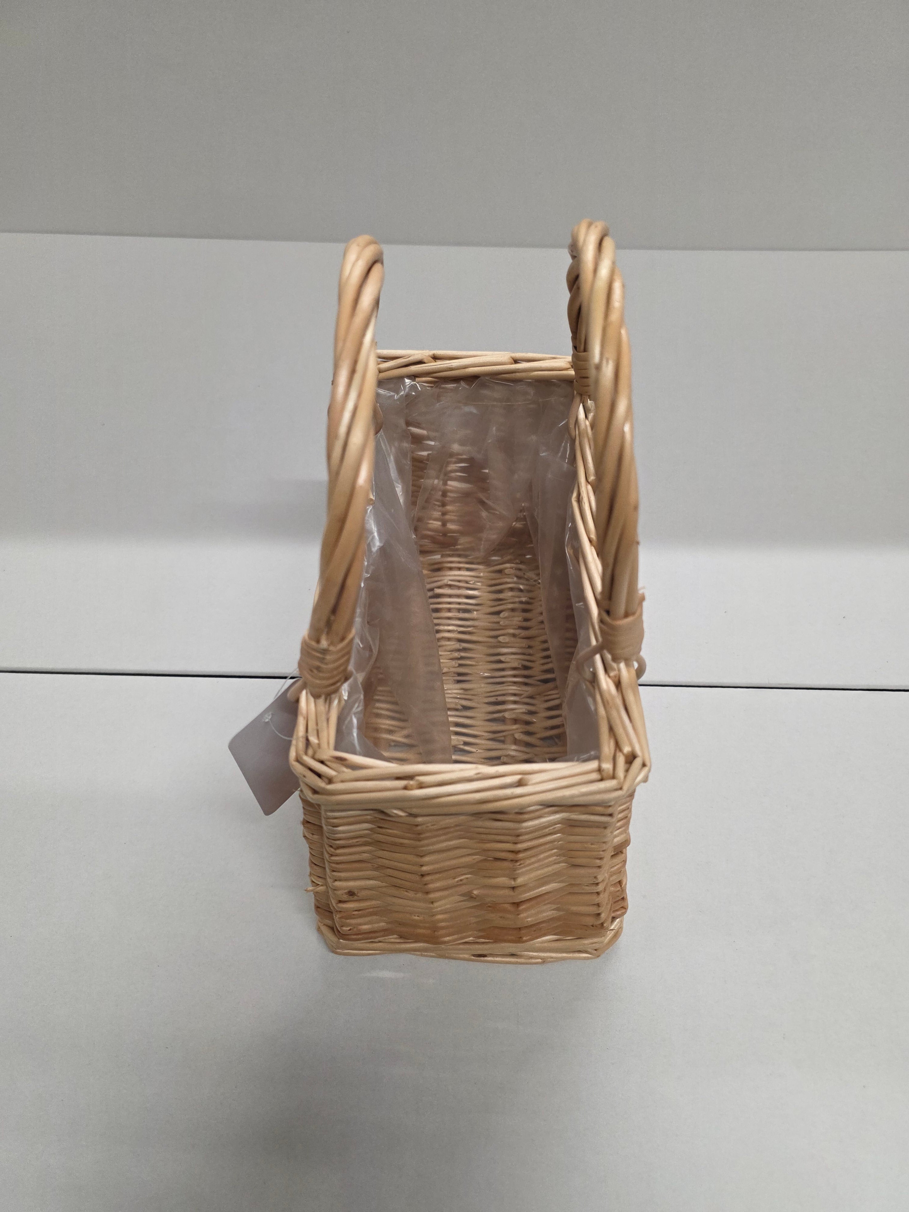 Freya Wicker Basket 23.5x13x27.5cm