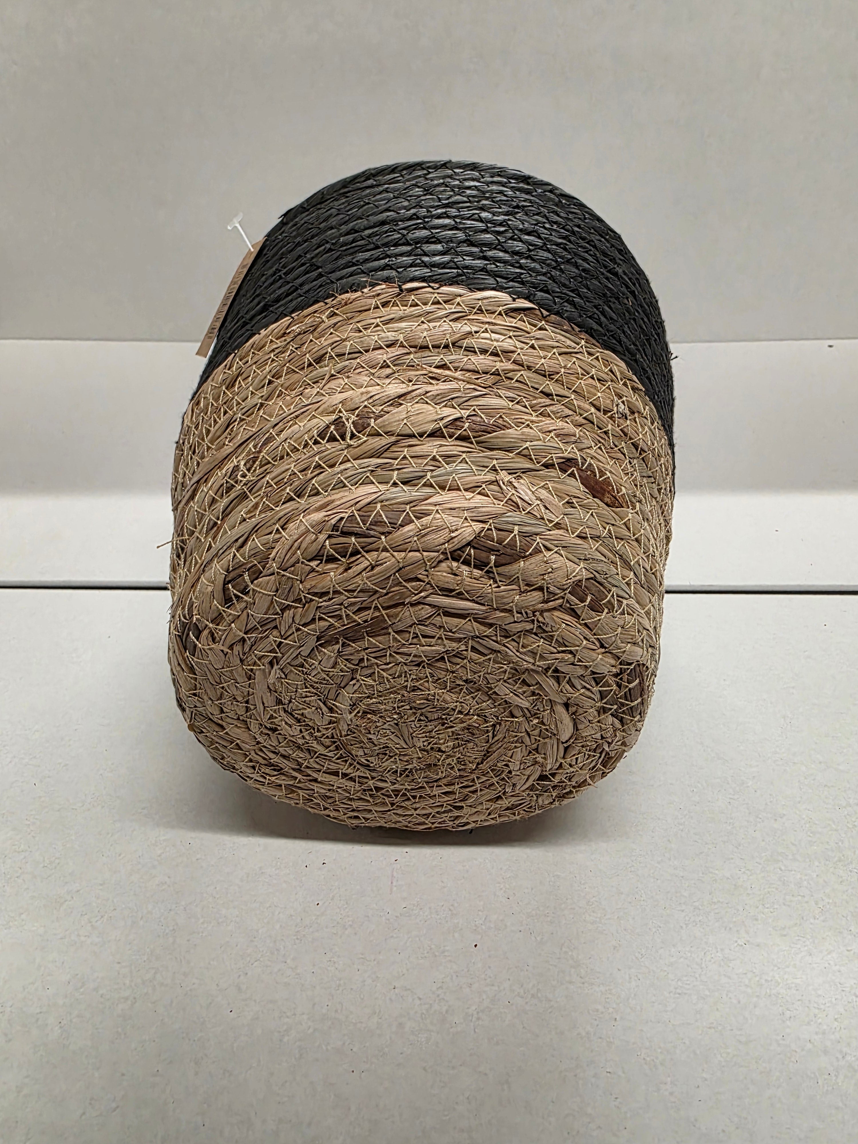 Seagrass Pot Black 19cm (PACK OF 2)