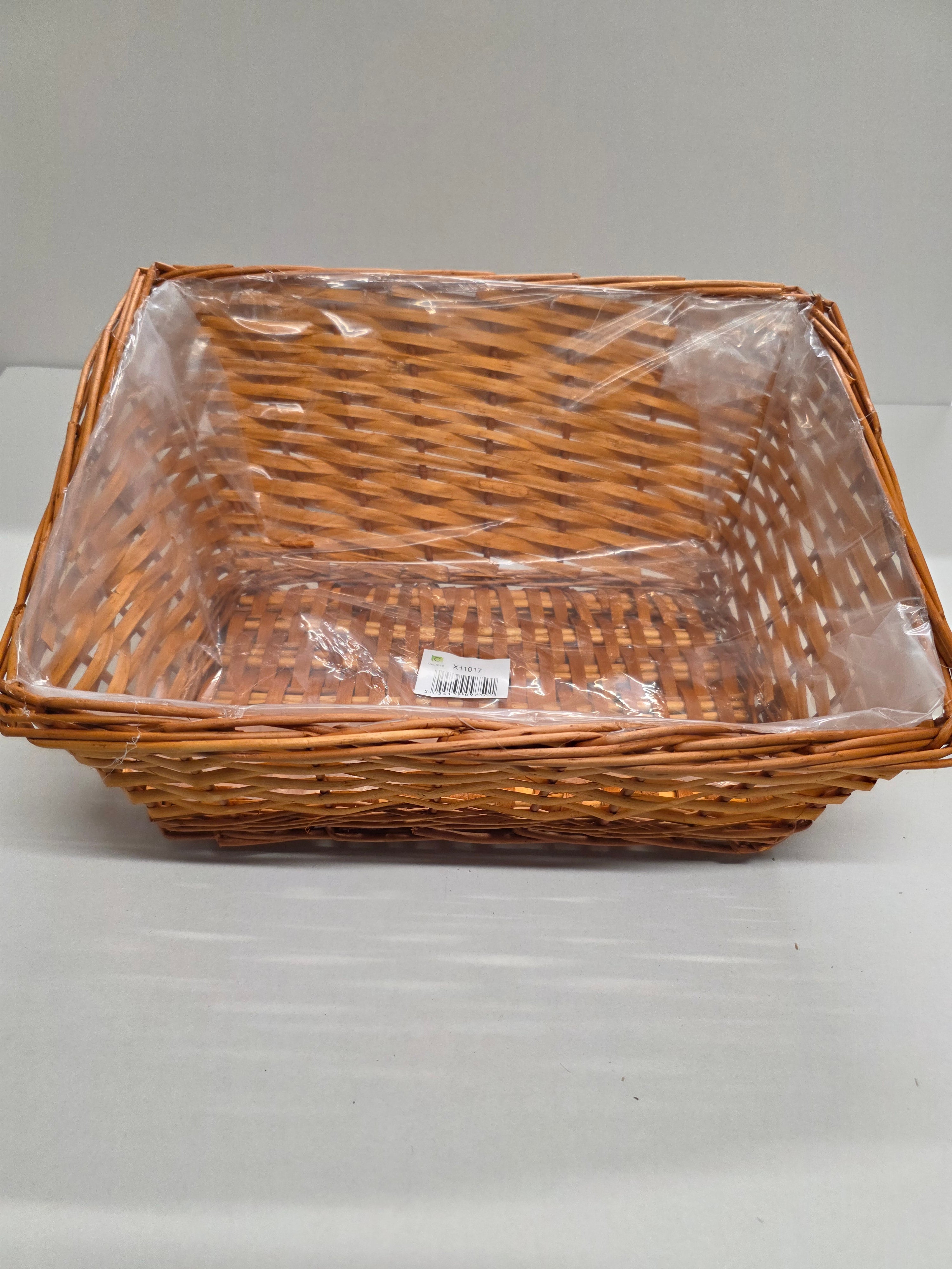 Fruit Tray Willow 17 Inch