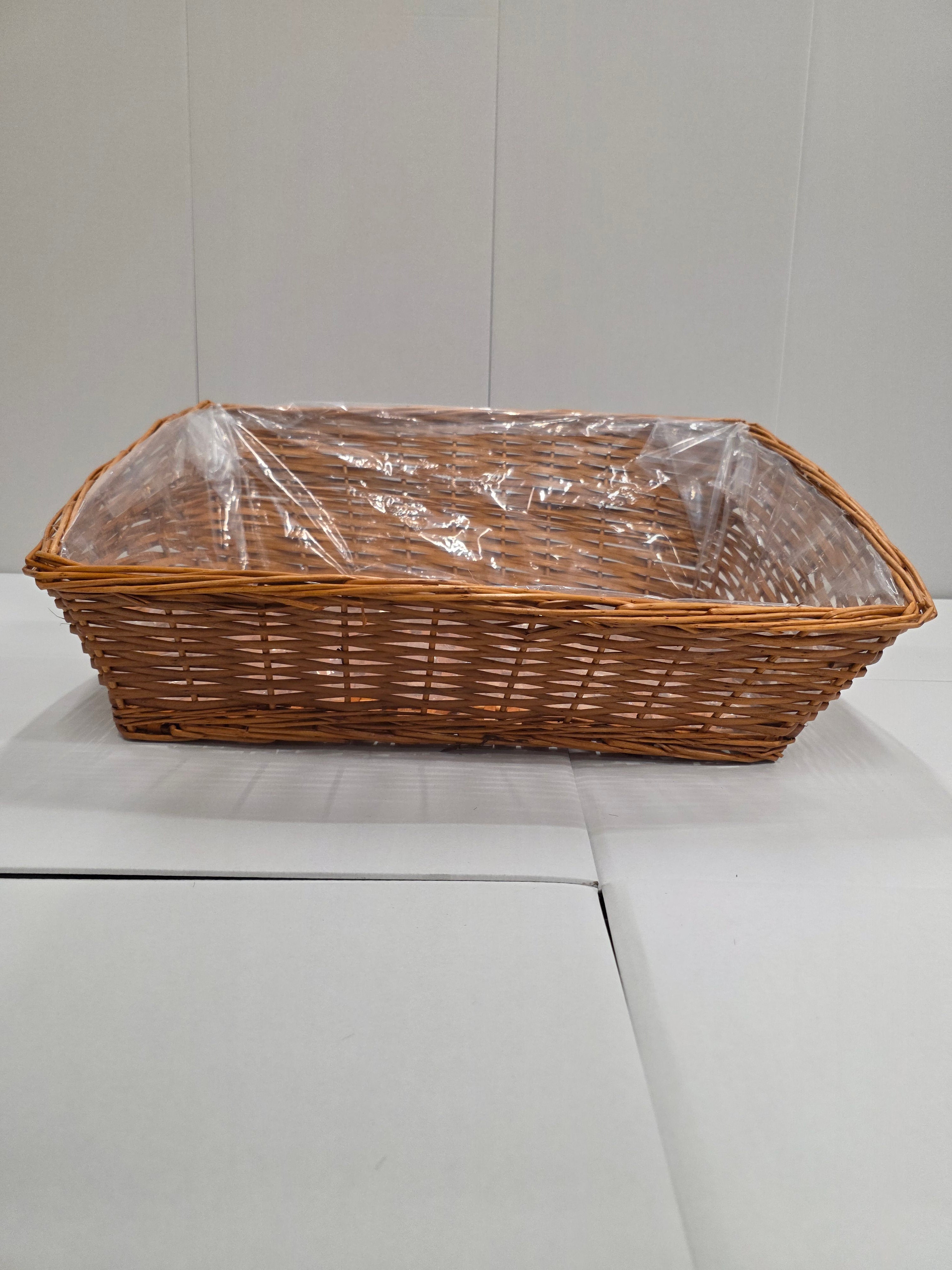 Fruit Tray Willow 24 Inch