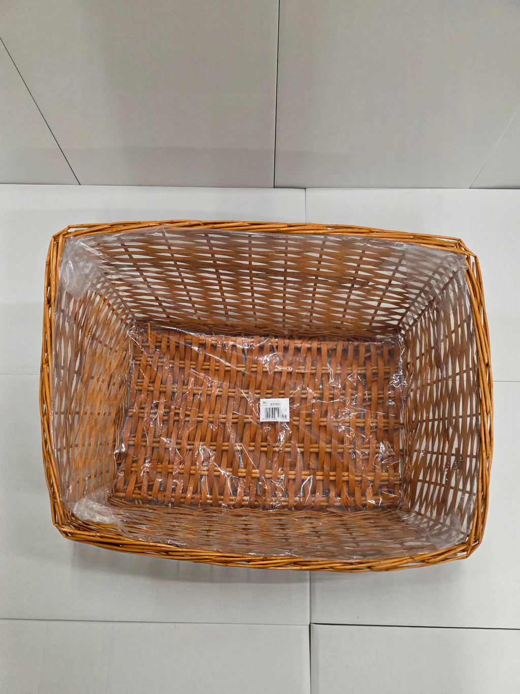 Fruit Tray Willow 24 Inch