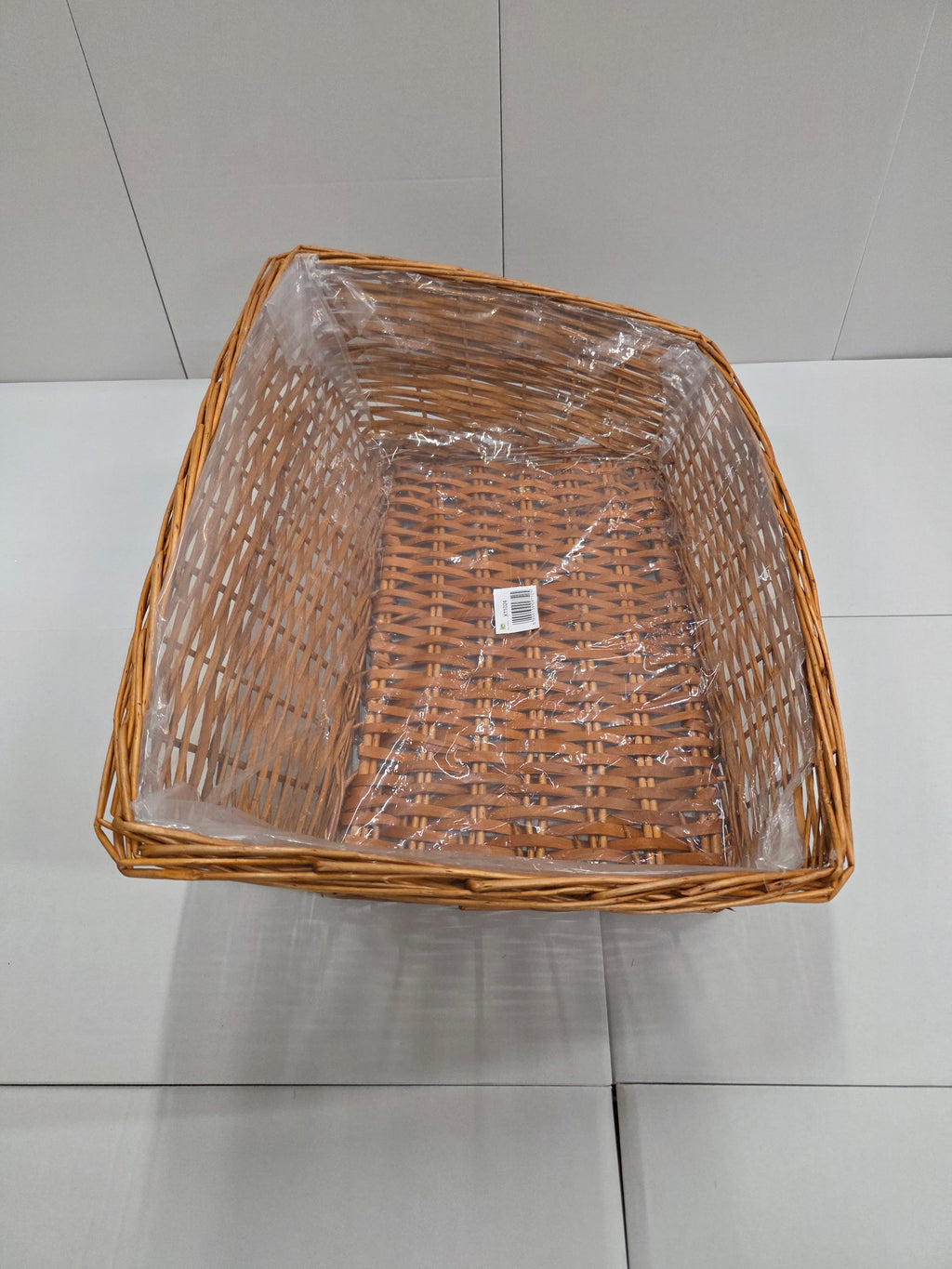 Fruit Tray Willow 24 Inch