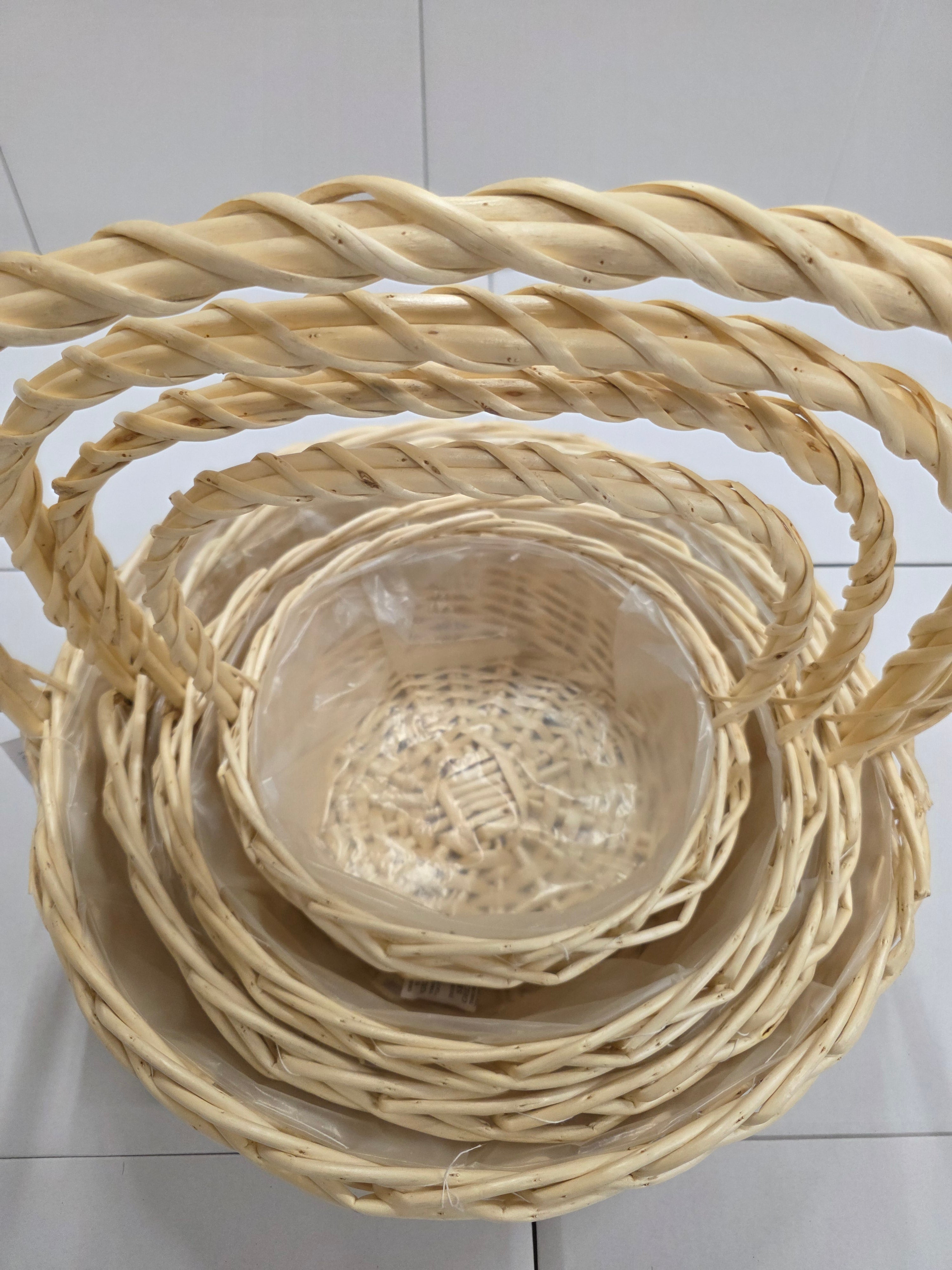 Basket Willow Round Stained Set 4