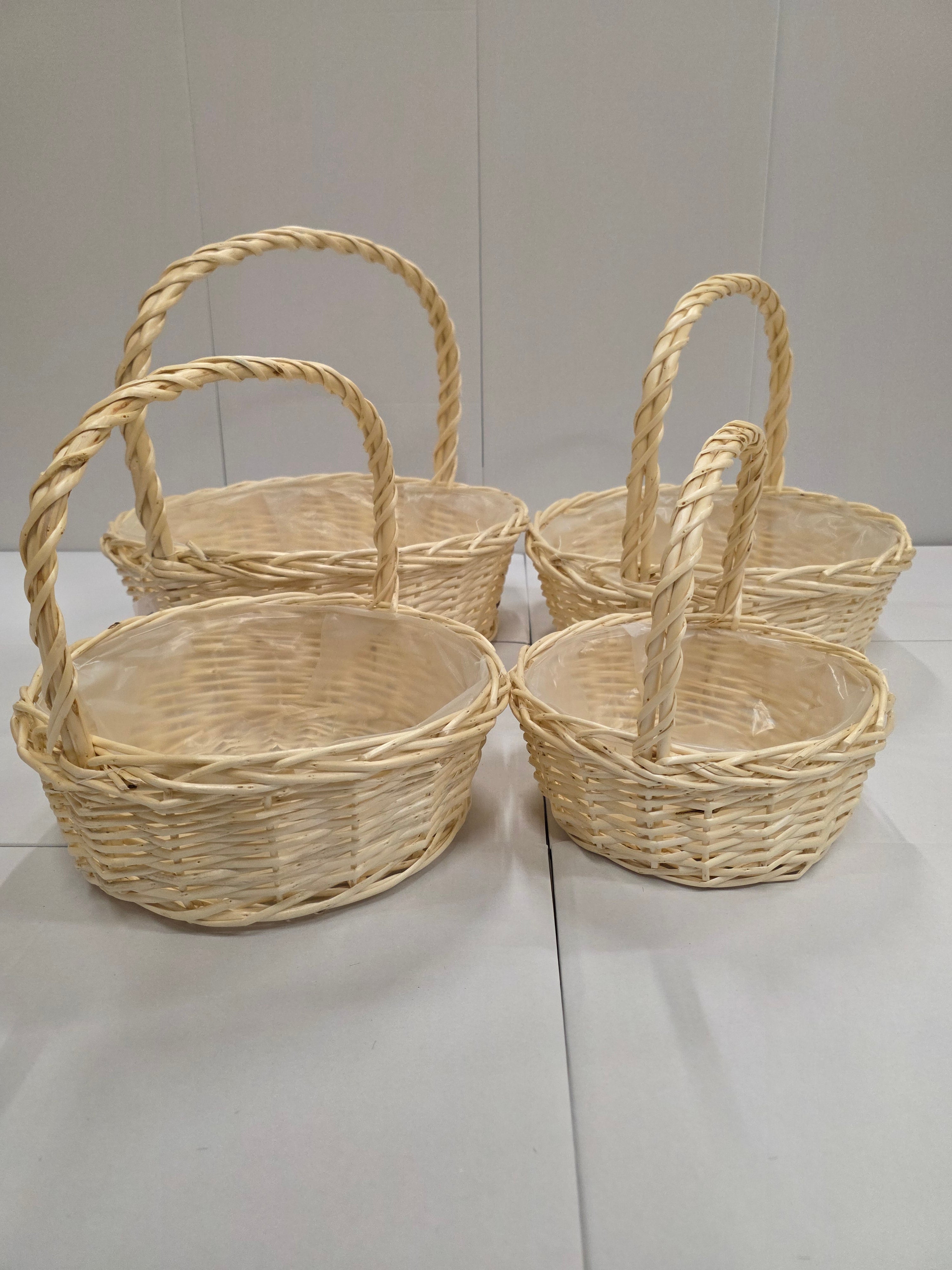 Basket Willow Round Stained Set 4