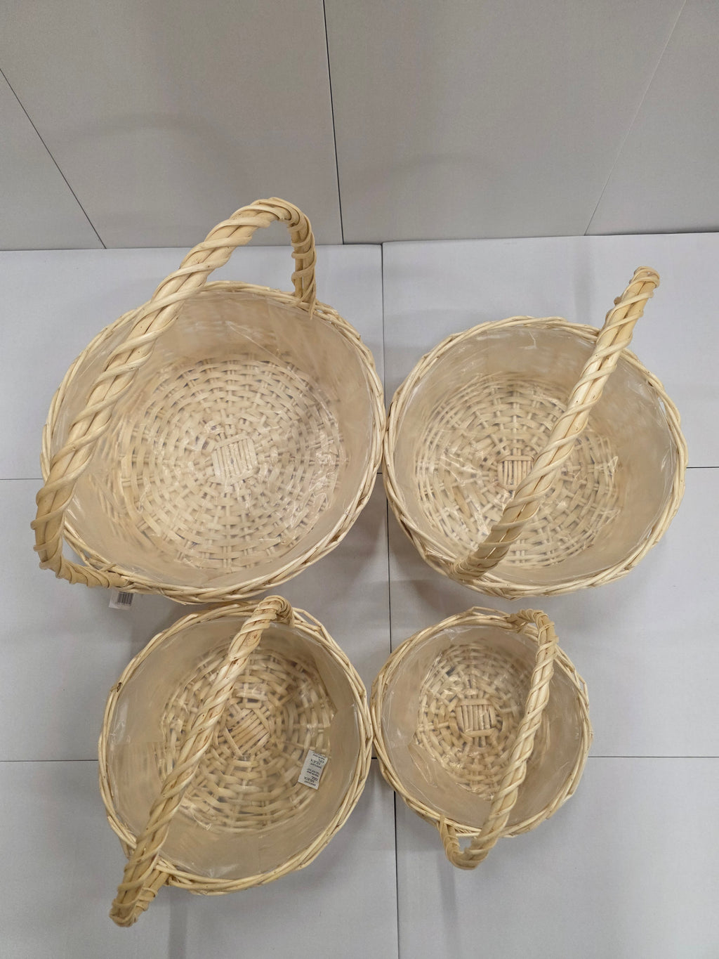 Basket Willow Round Stained Set 4