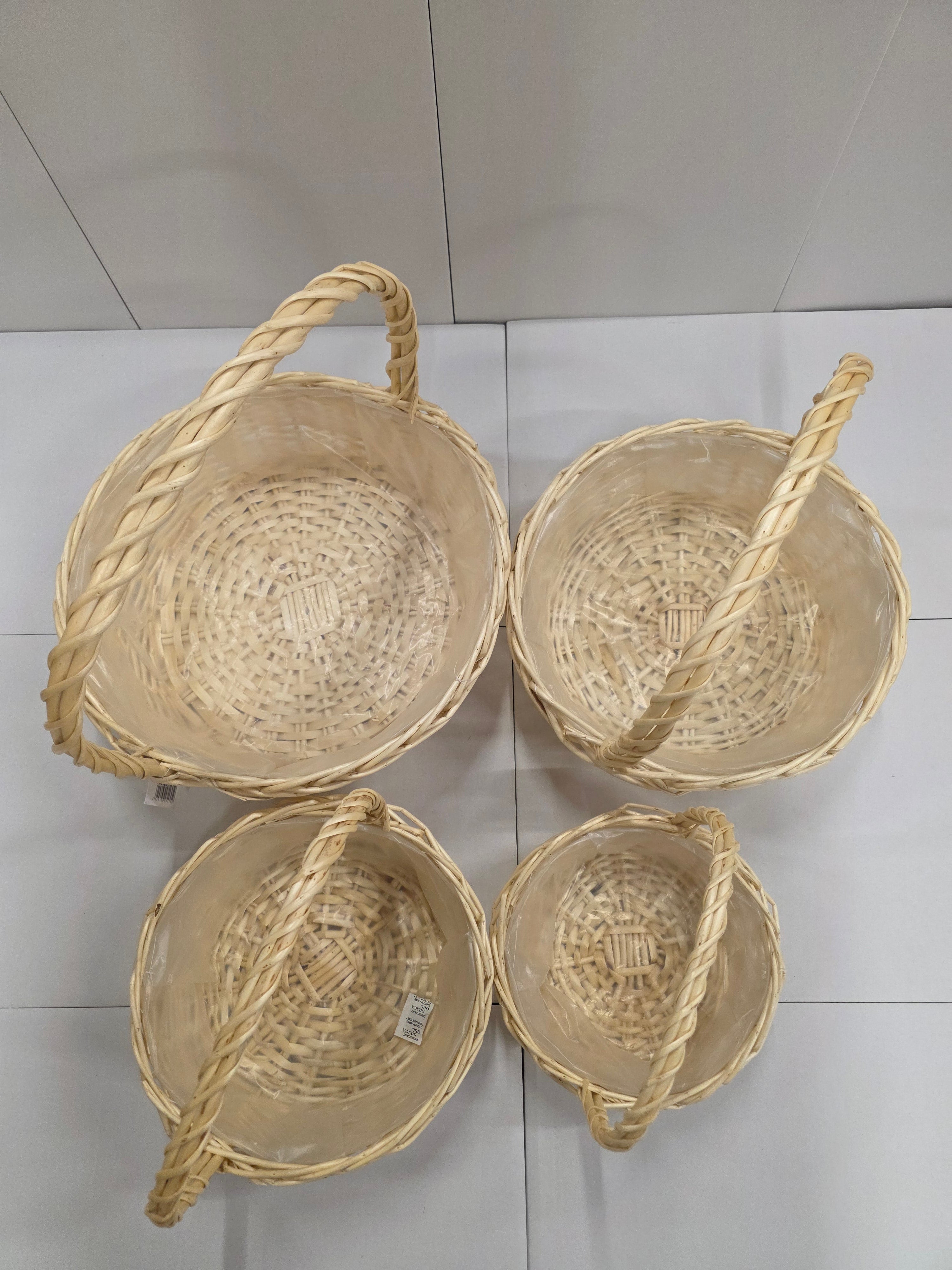Basket Willow Round Stained Set 4