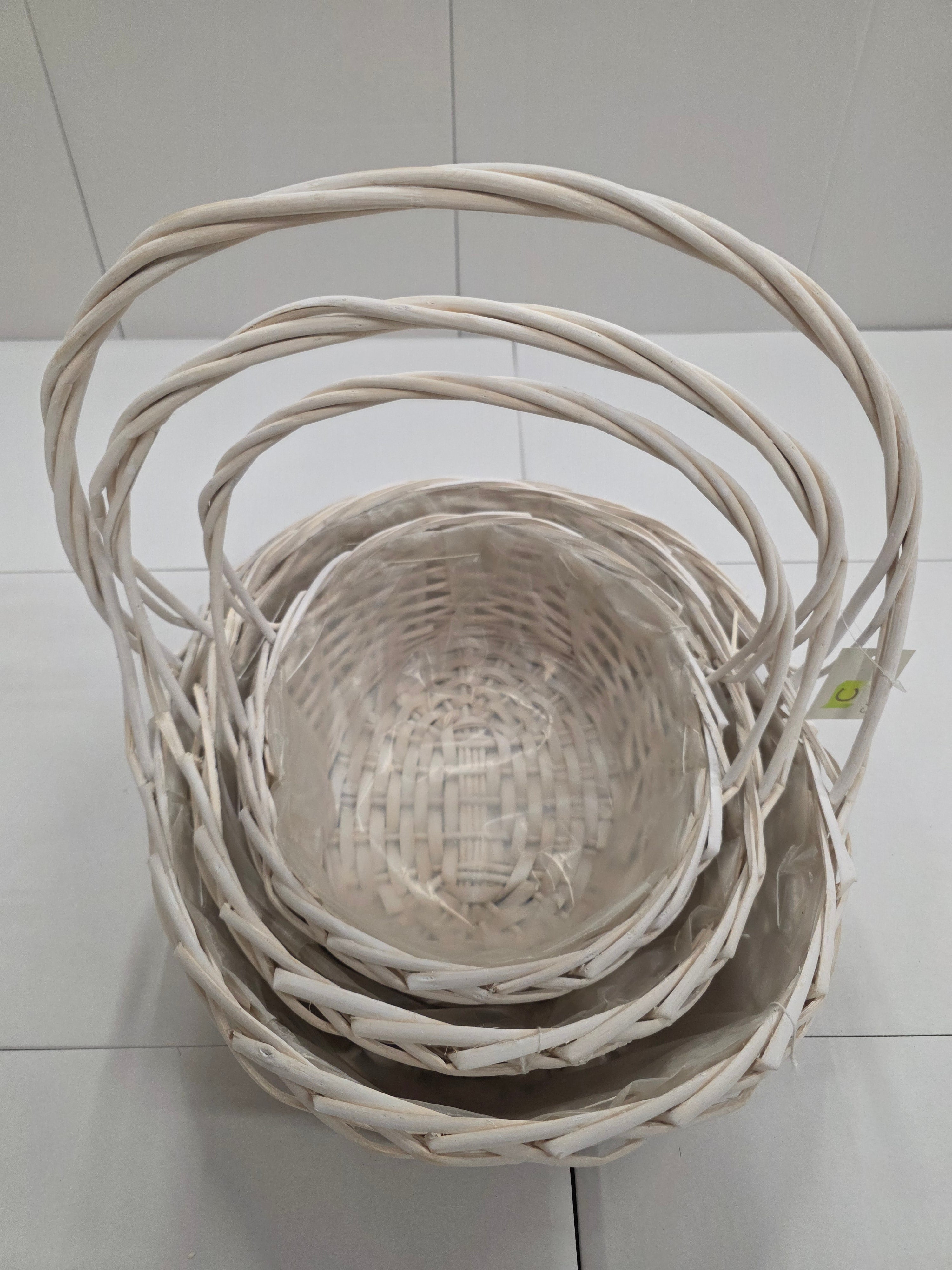 Basket Willow White Oval Set
