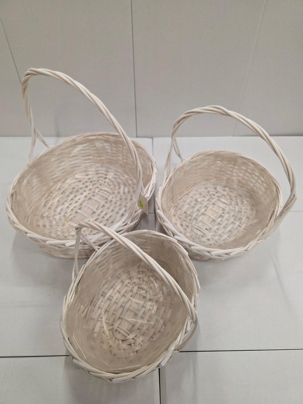 Basket Willow White Oval Set