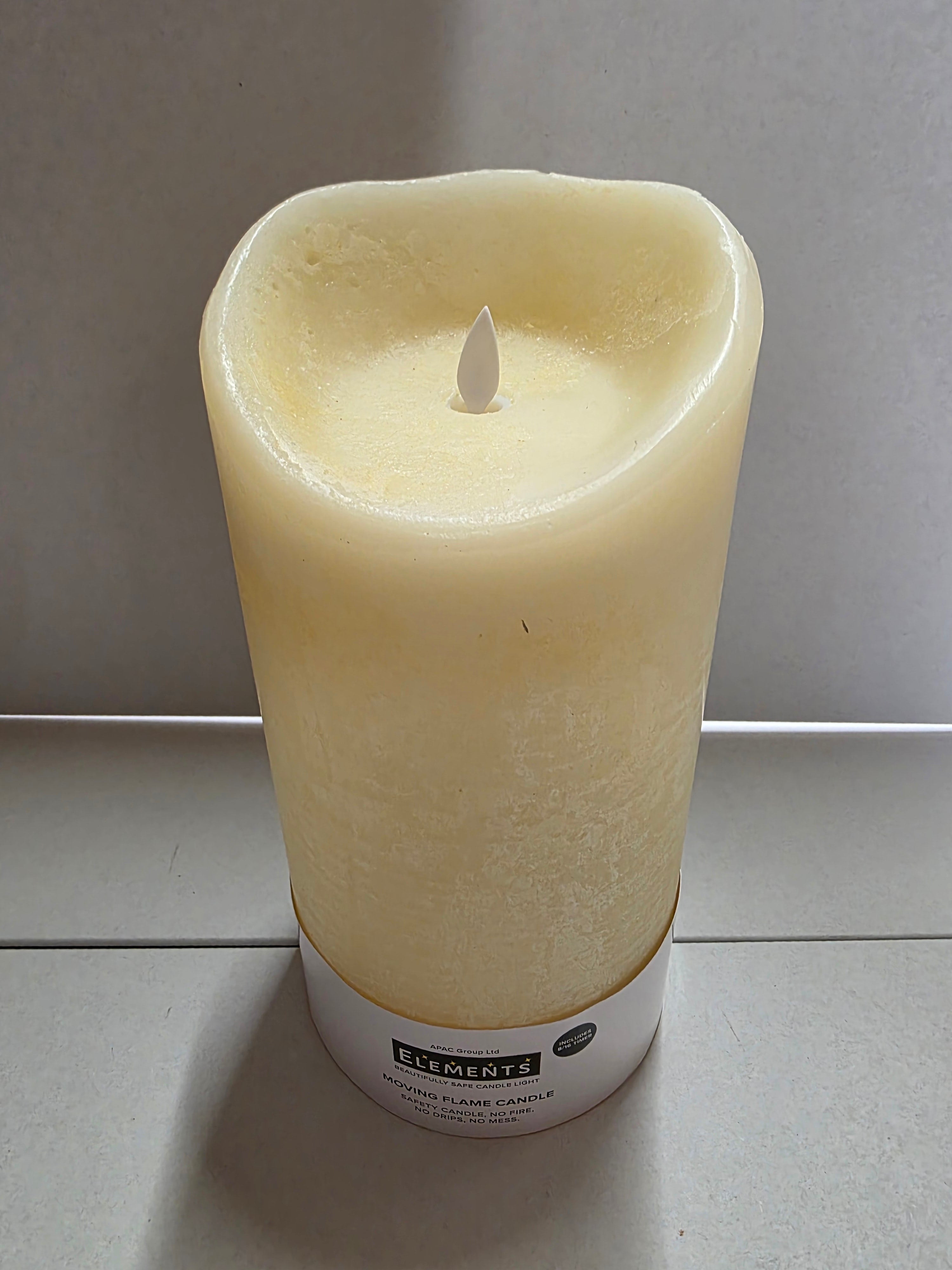 Moving Flame Led Candle 12.5 X 25cm