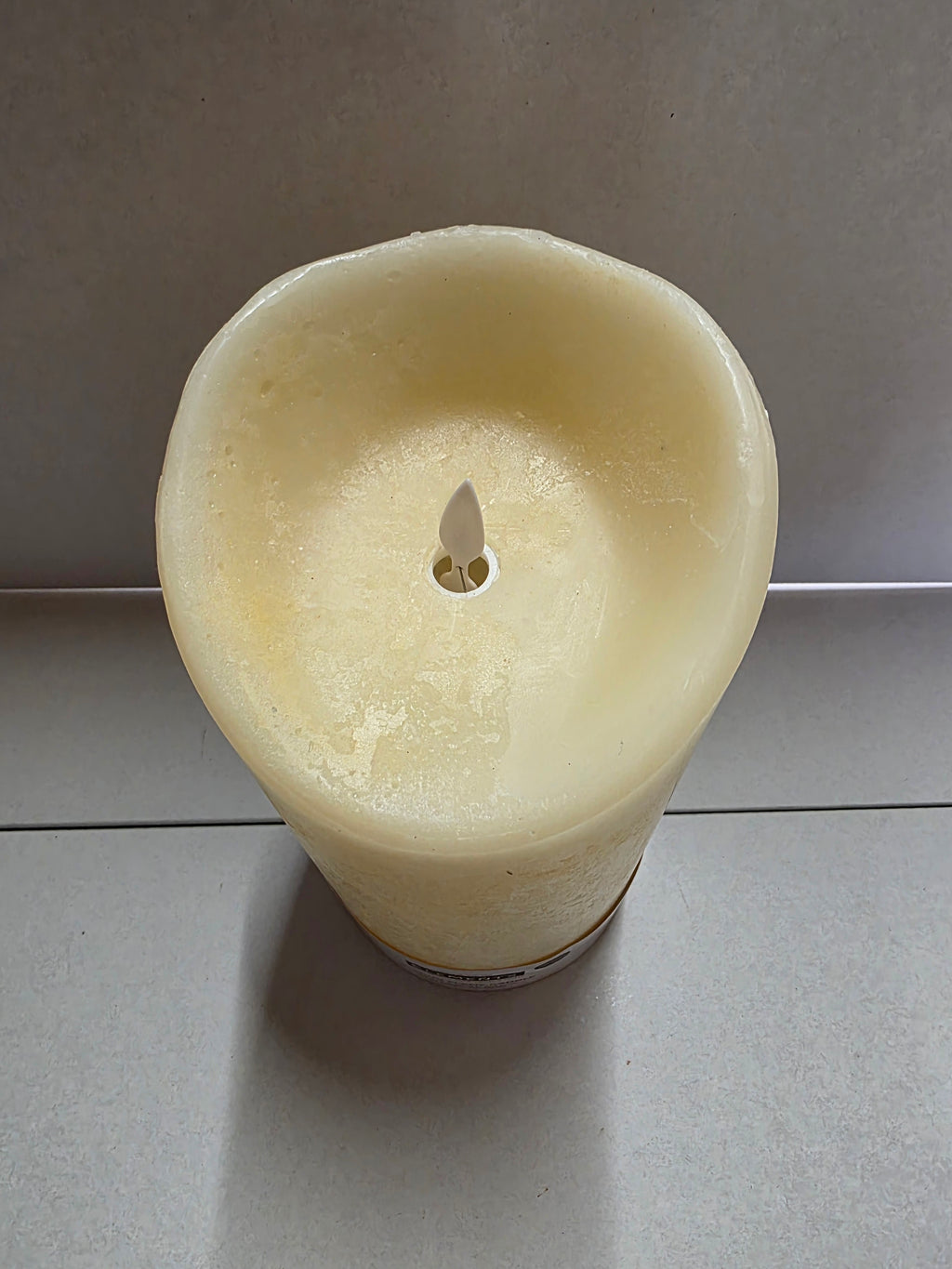 Moving Flame Led Candle 12.5 X 25cm