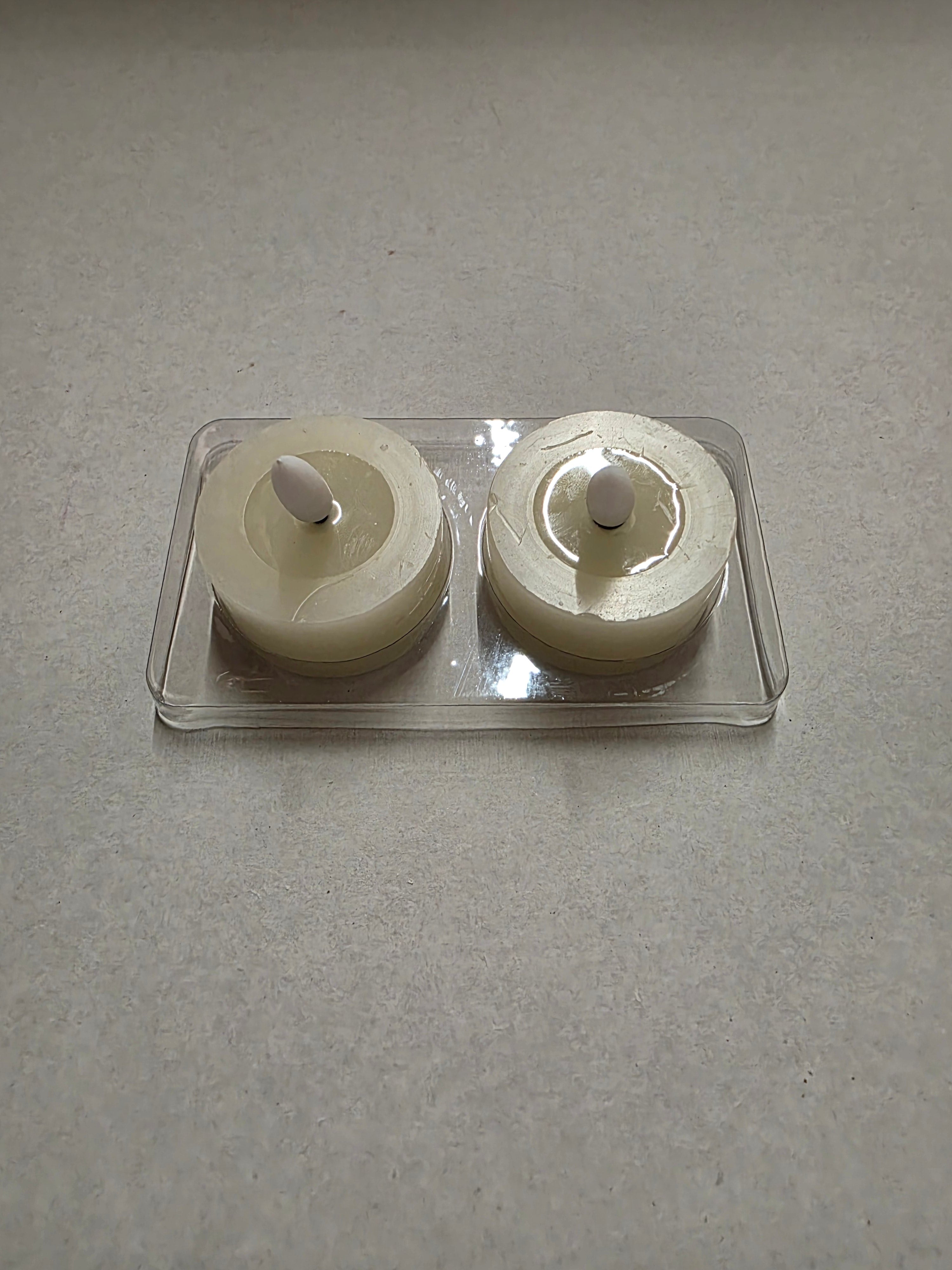 Tea Light L E D Cream X2