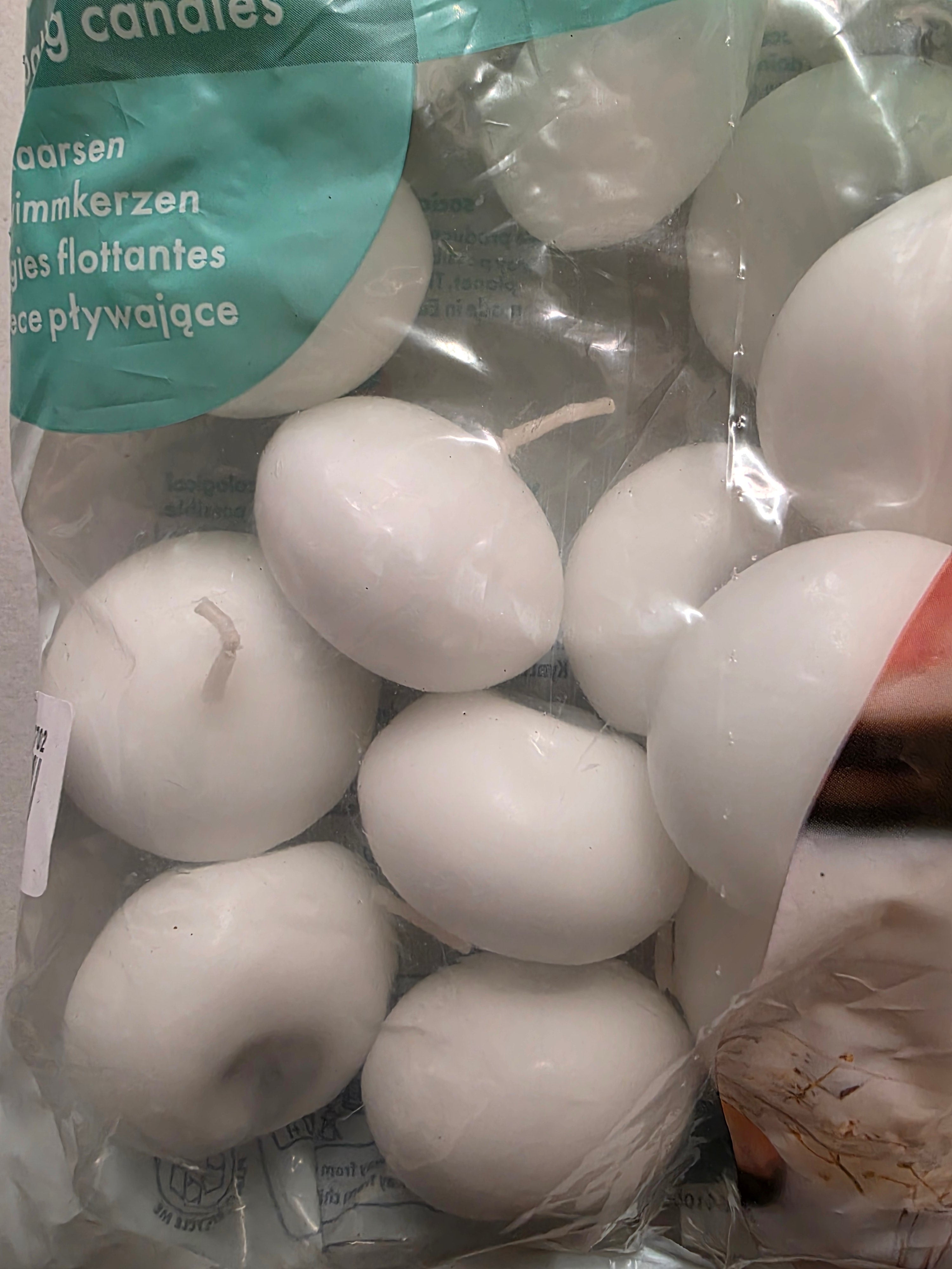 Candles Floating White Small