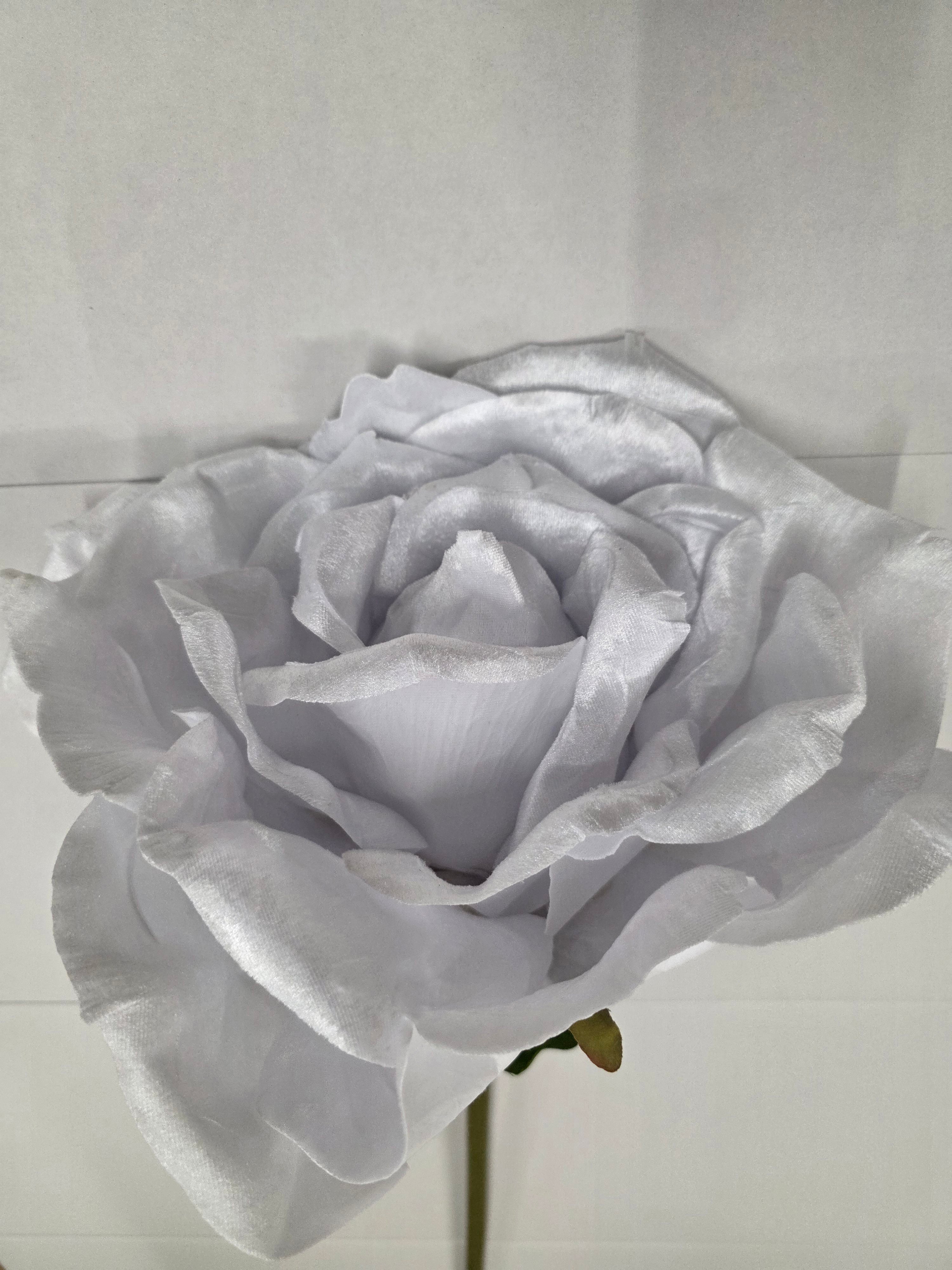 Artificial Giant Rose Velvet Silver 116cm