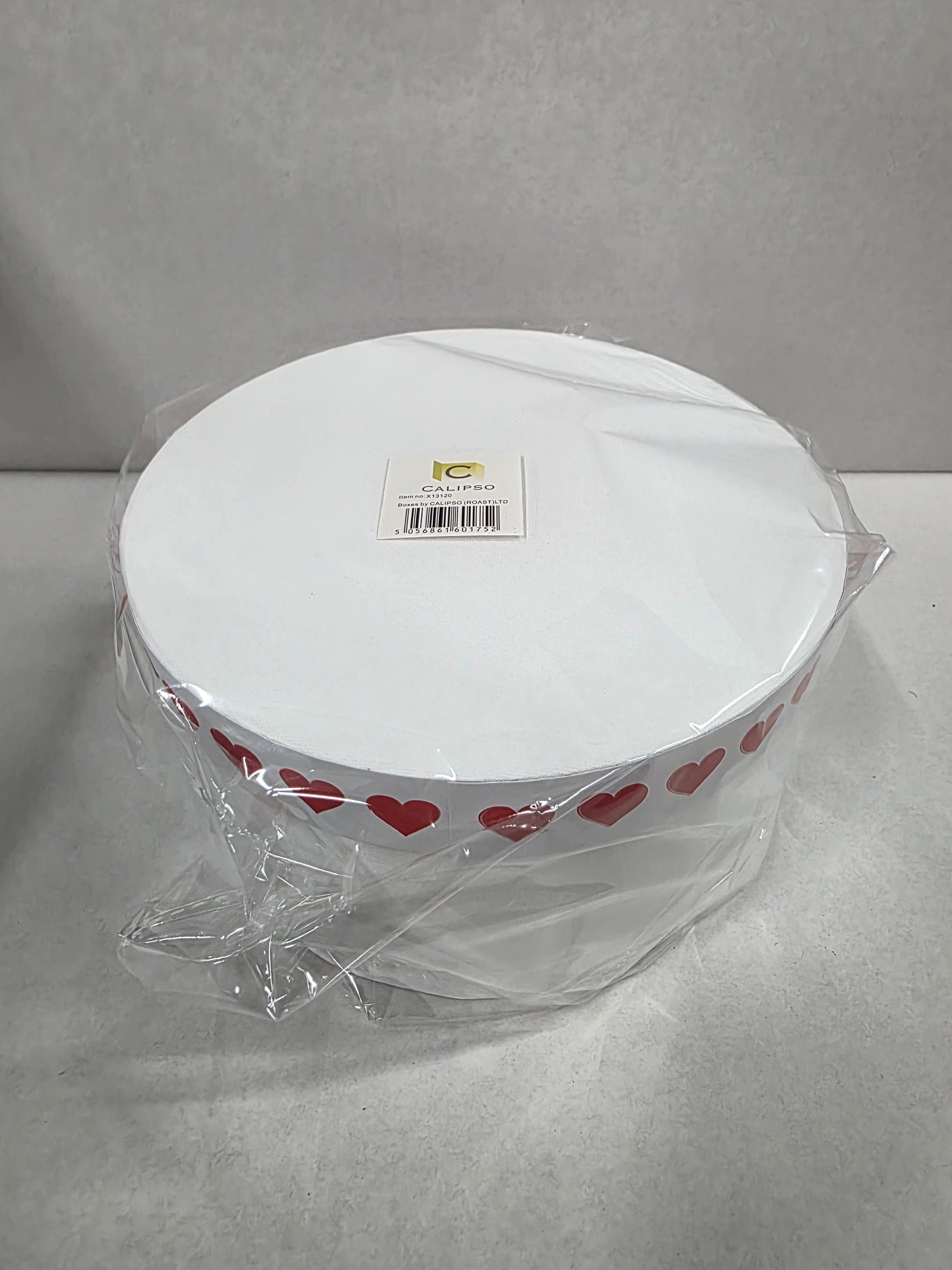 Hat Box 2 Set White Red Hearts