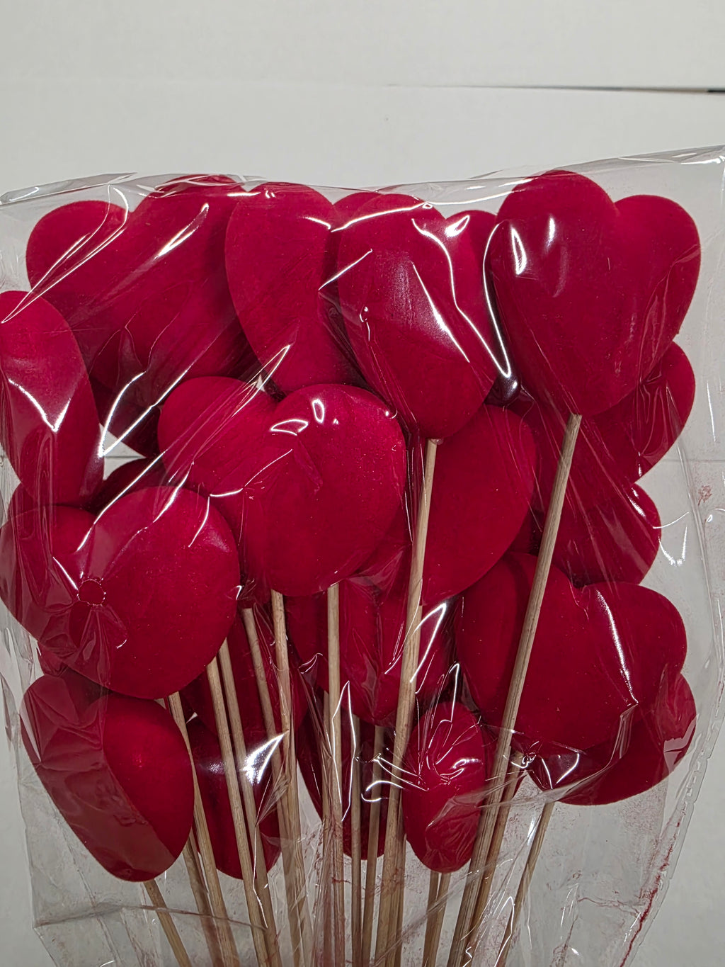 Pick Heart Flocked Red 6.5x2x56.5cm