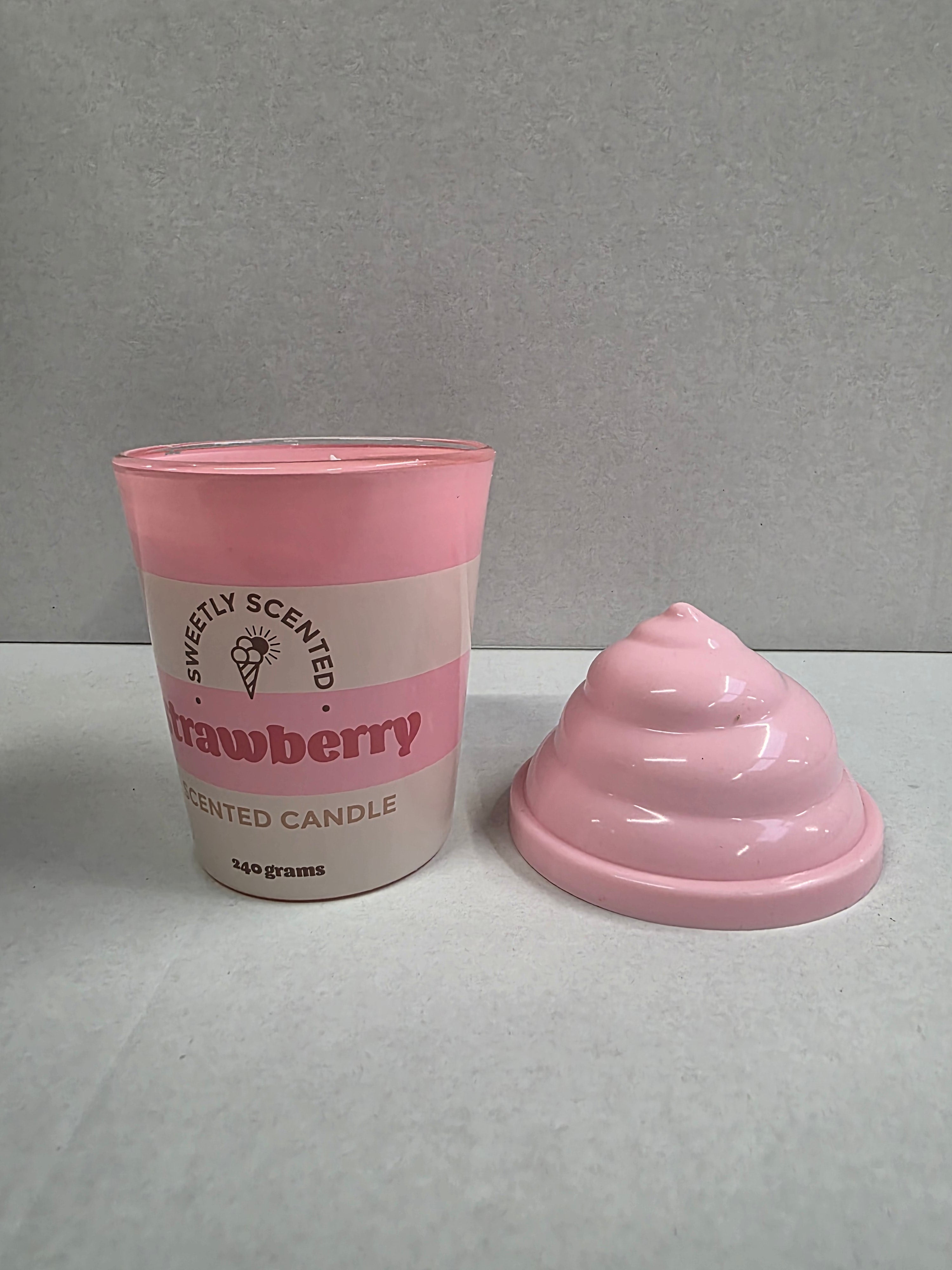 Candle Ice Cream Strawberry 15x9cm