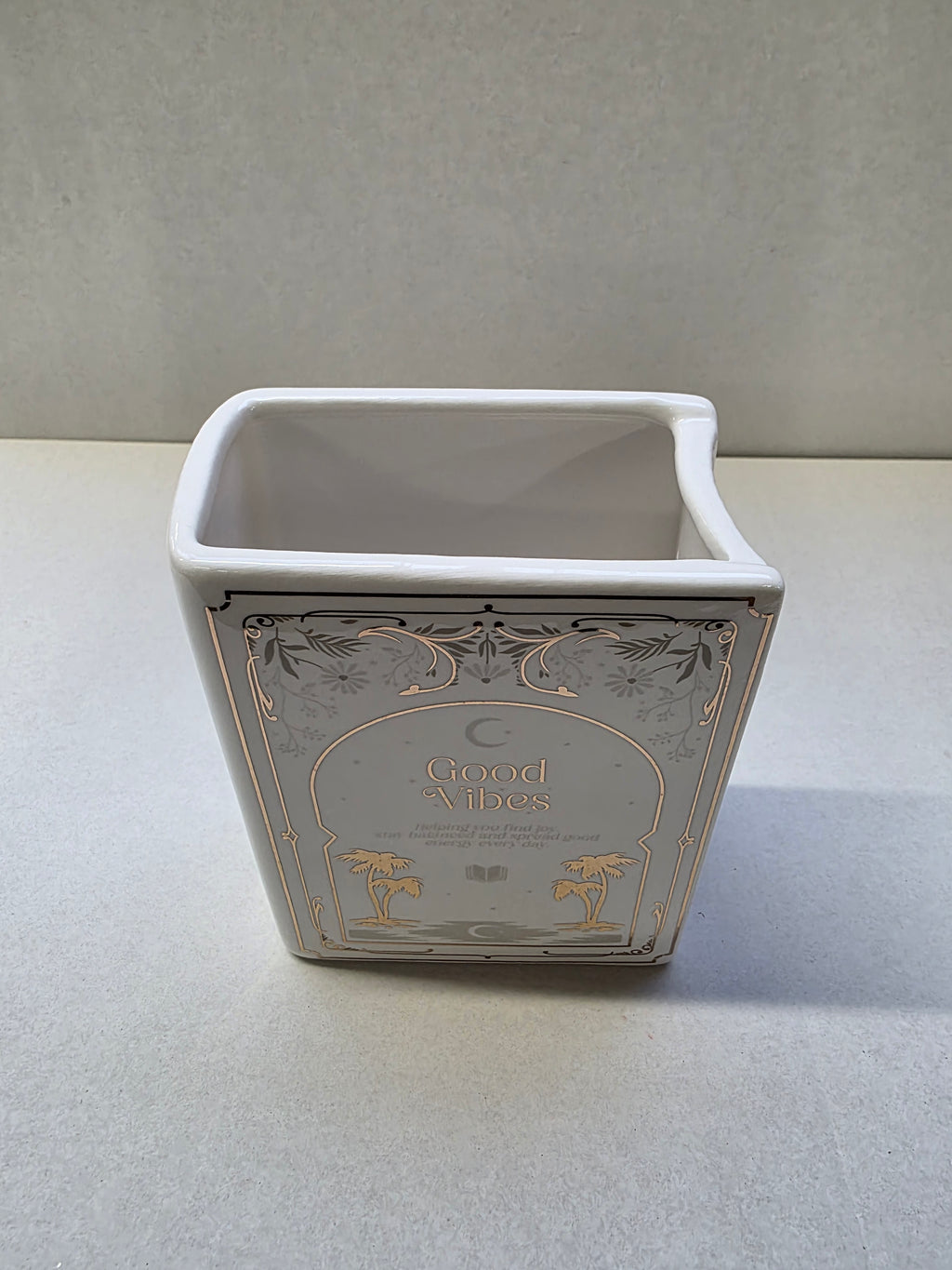 Ceramic Book Vase White 15x11x6cm