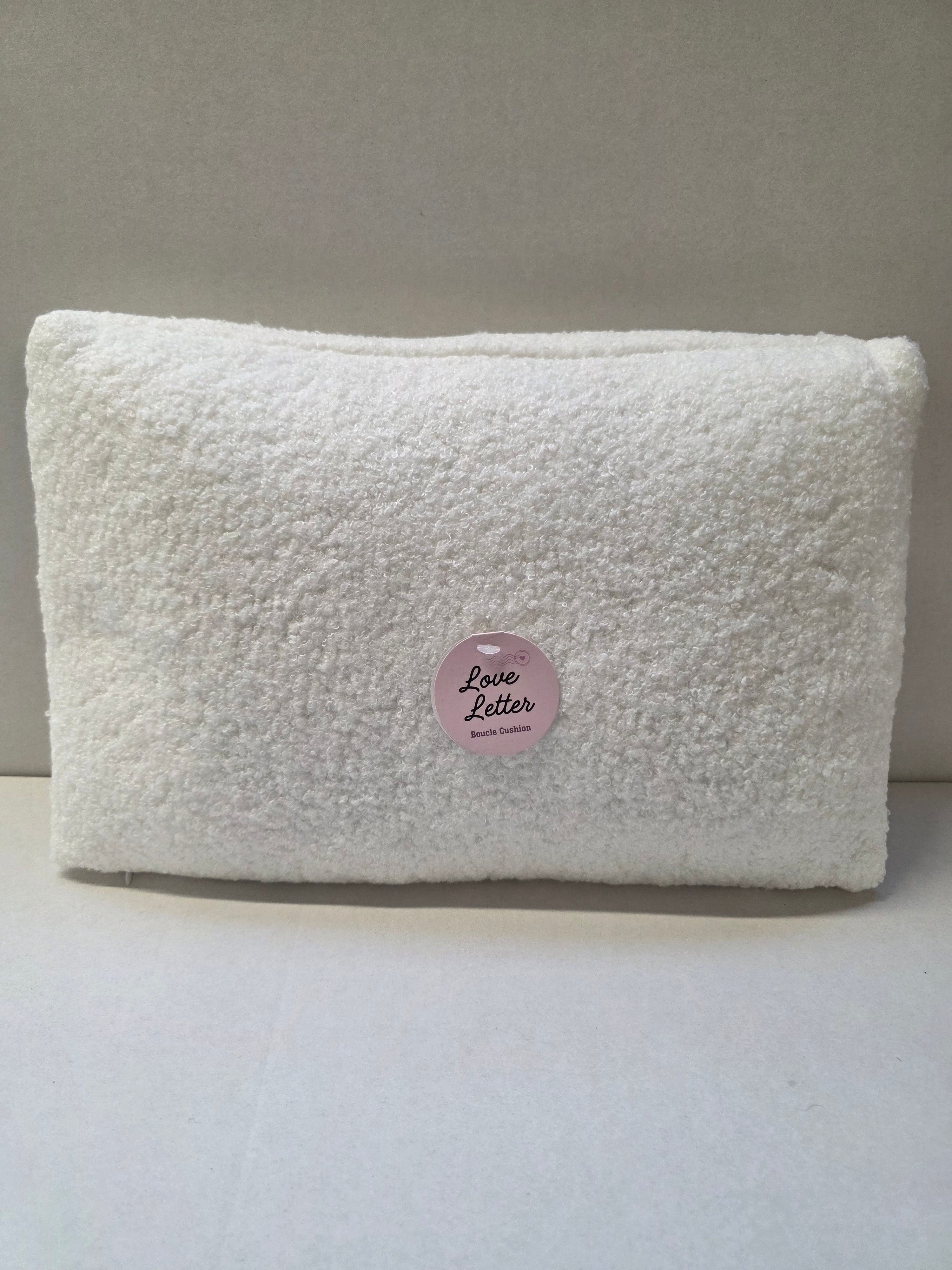 Cushion Love Letter 40x25x15cm