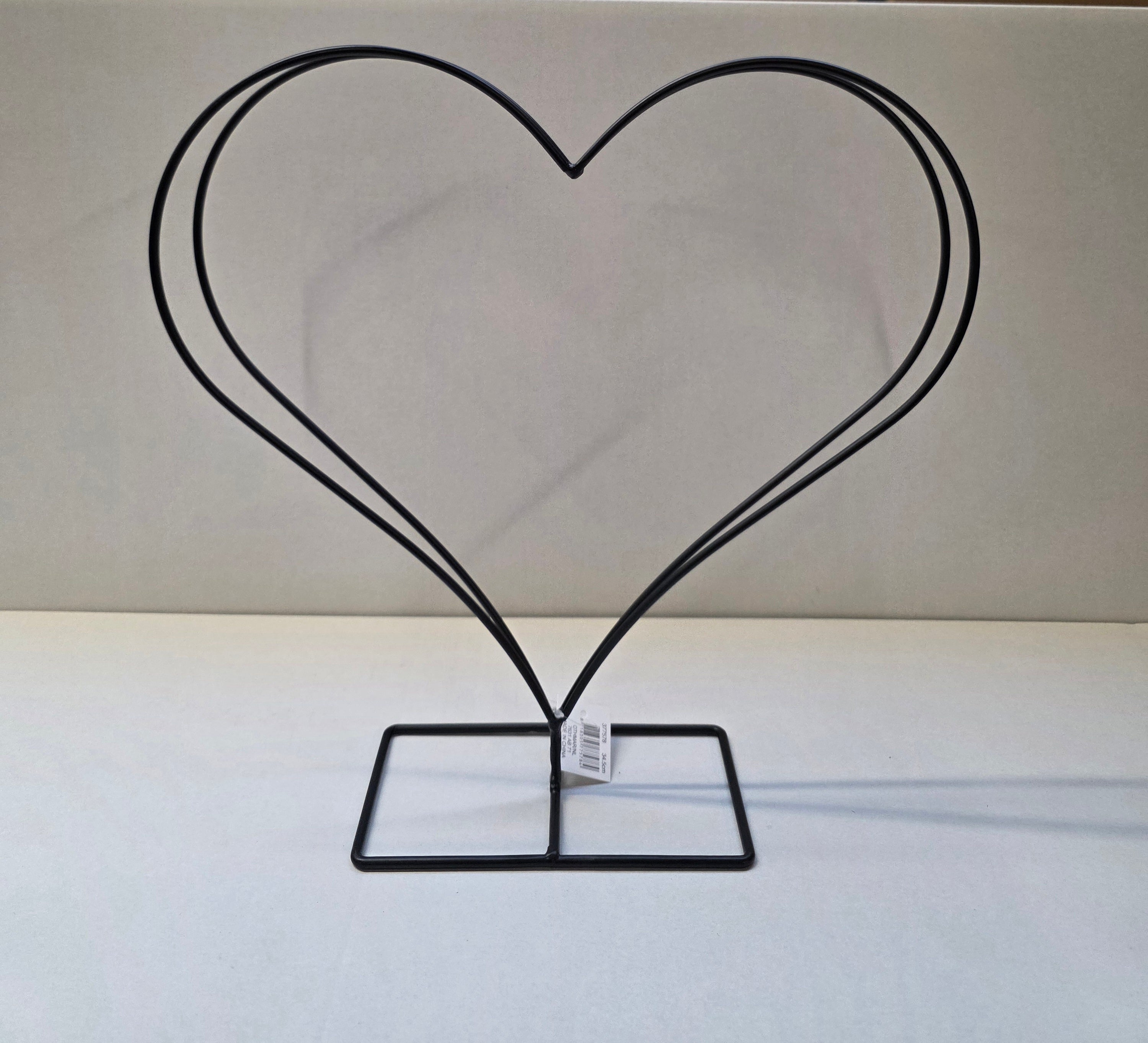 Metal Heart Frame 34.5cm