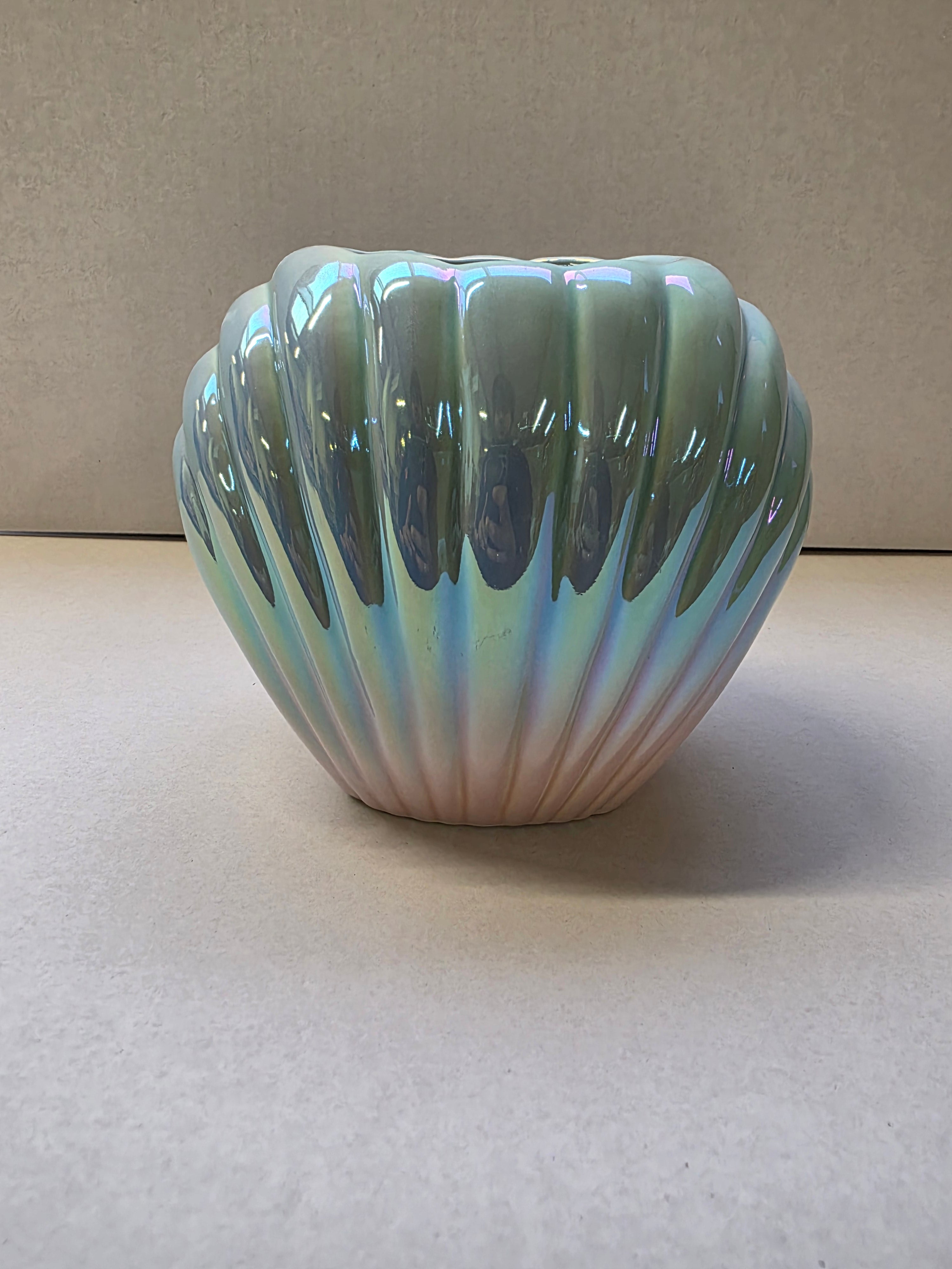 Ceramic Vase Mermaid Shell 14x16x12cm