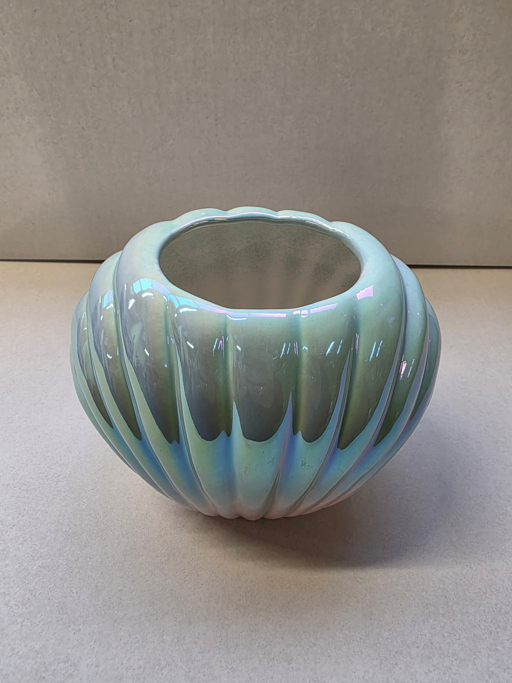 Ceramic Vase Mermaid Shell 14x16x12cm
