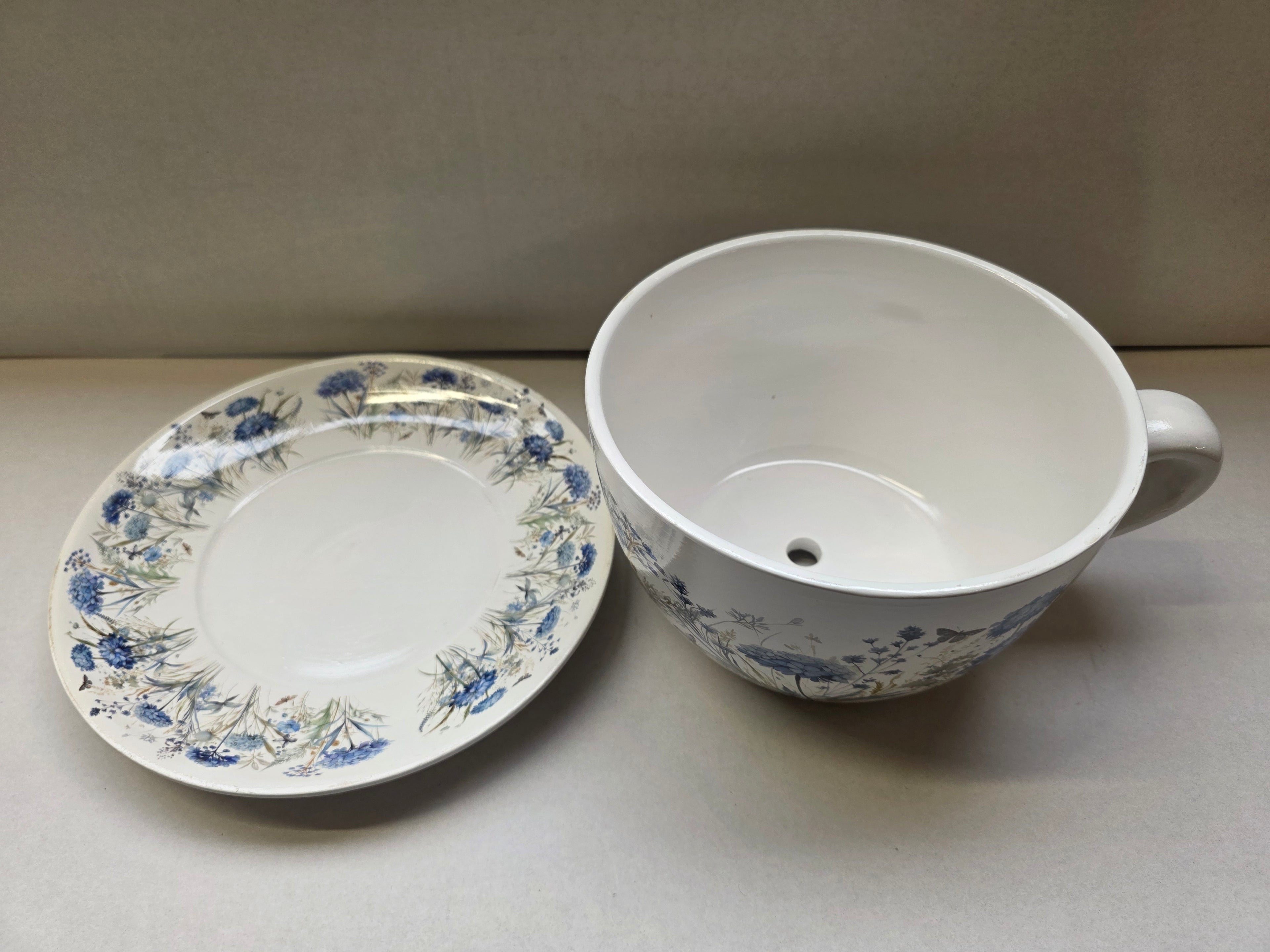 Pot Cup & Saucer Florin 23cm