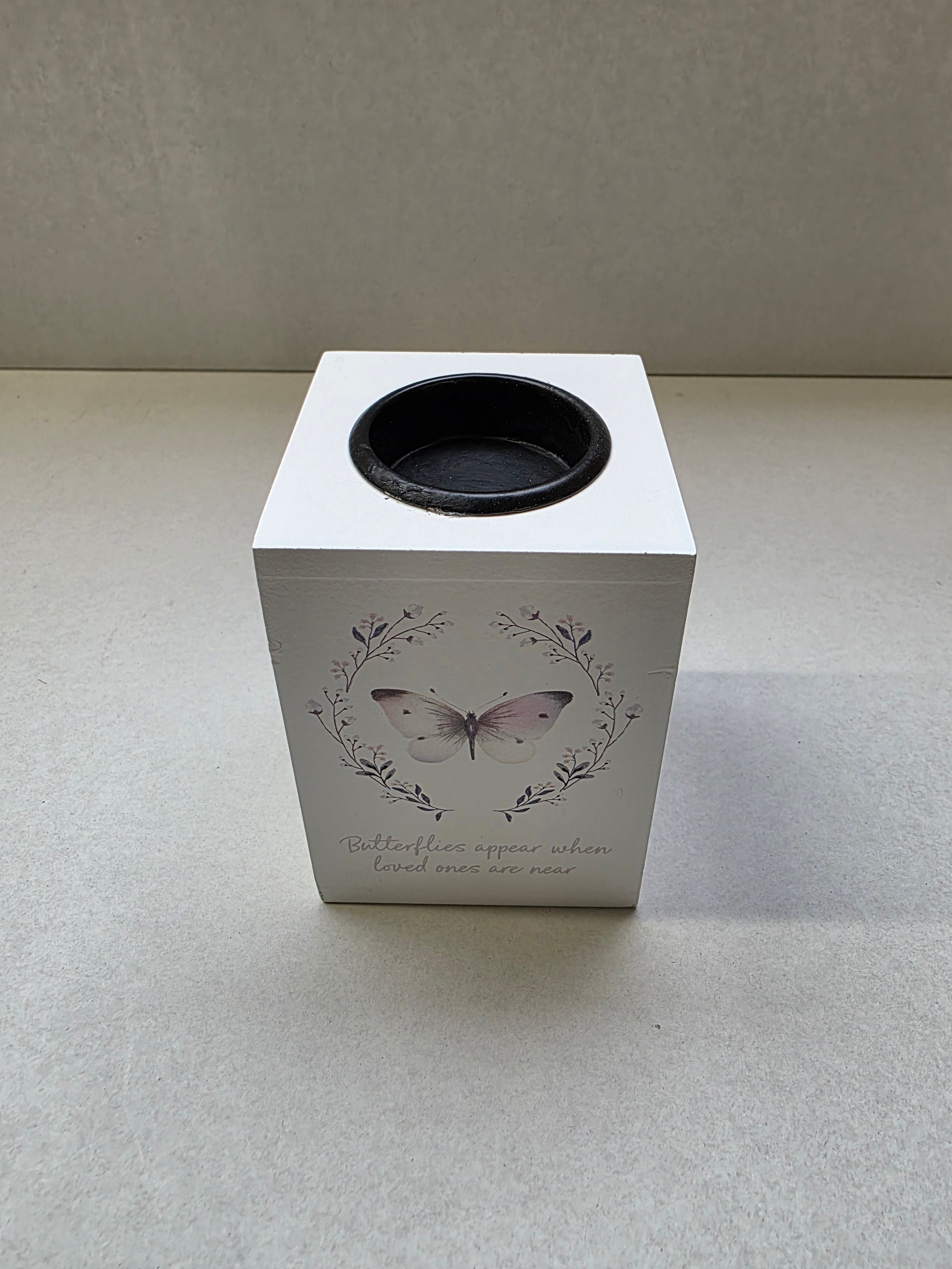 Tealight Holder Butterfly 10x7cm