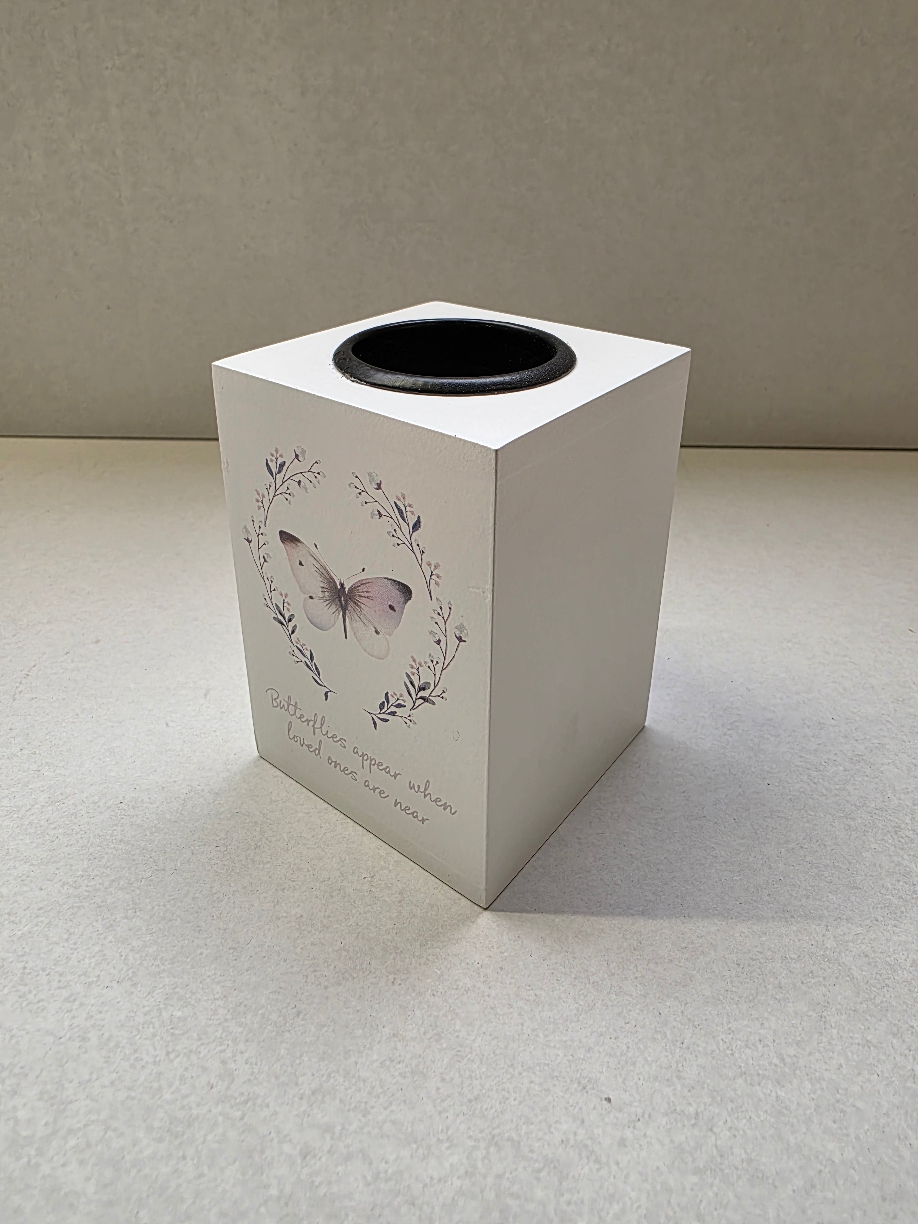 Tealight Holder Butterfly 10x7cm