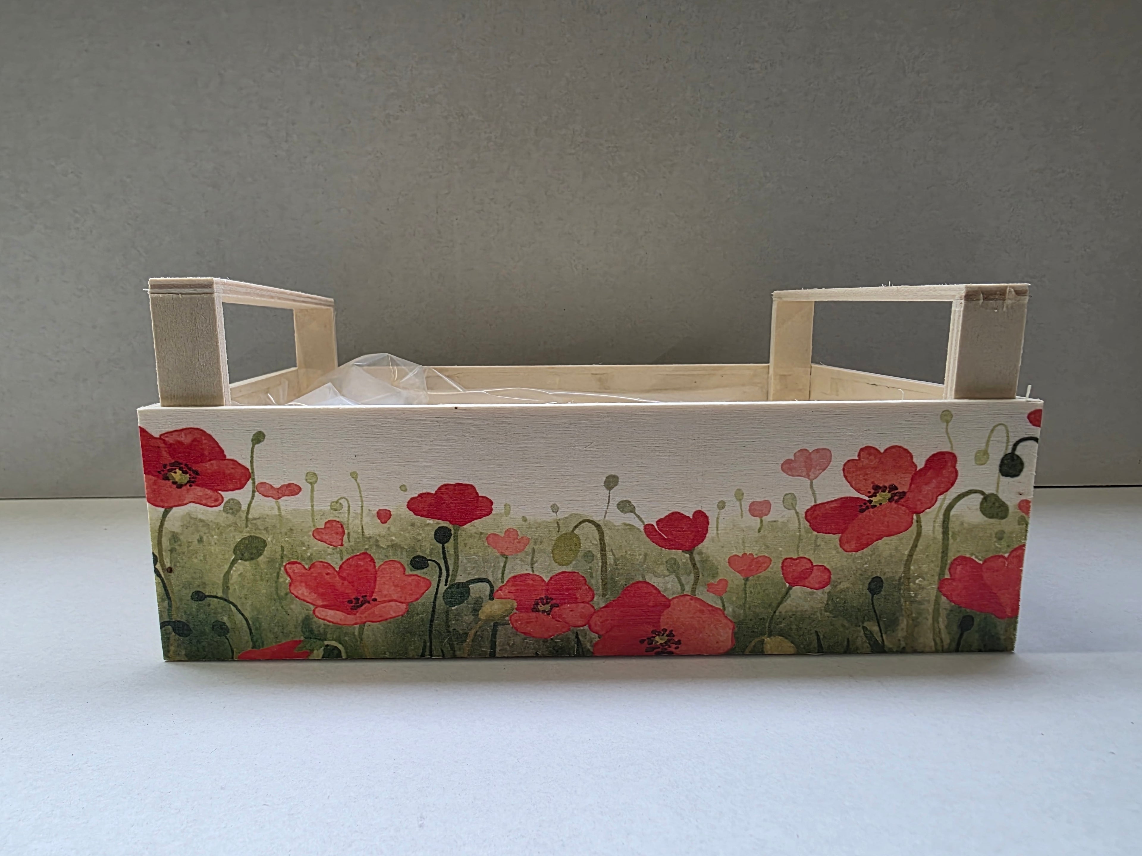 Wooden Crate Wildflowers Red 26cm