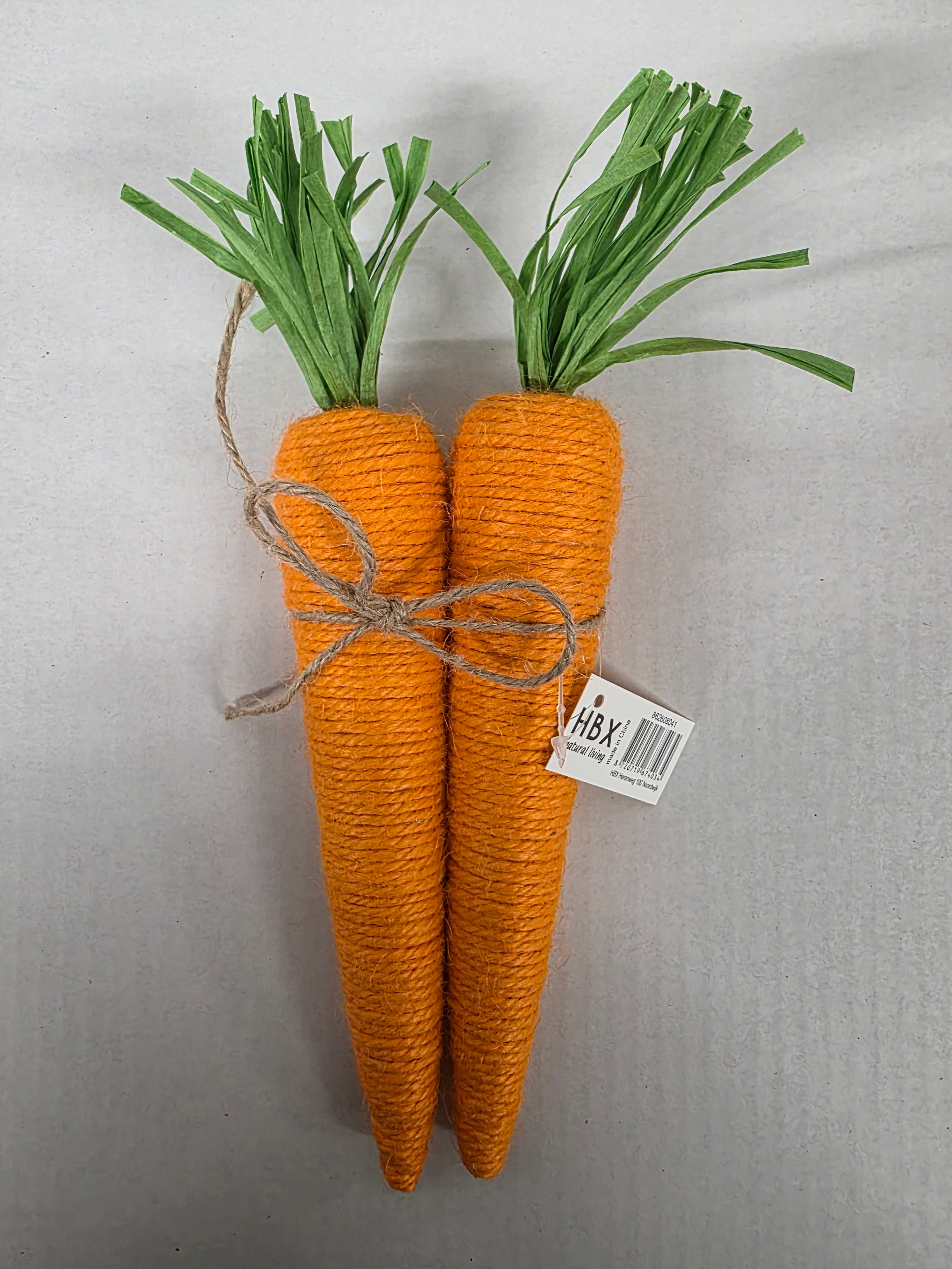 Bunch Carrot X2 8x8x28cm