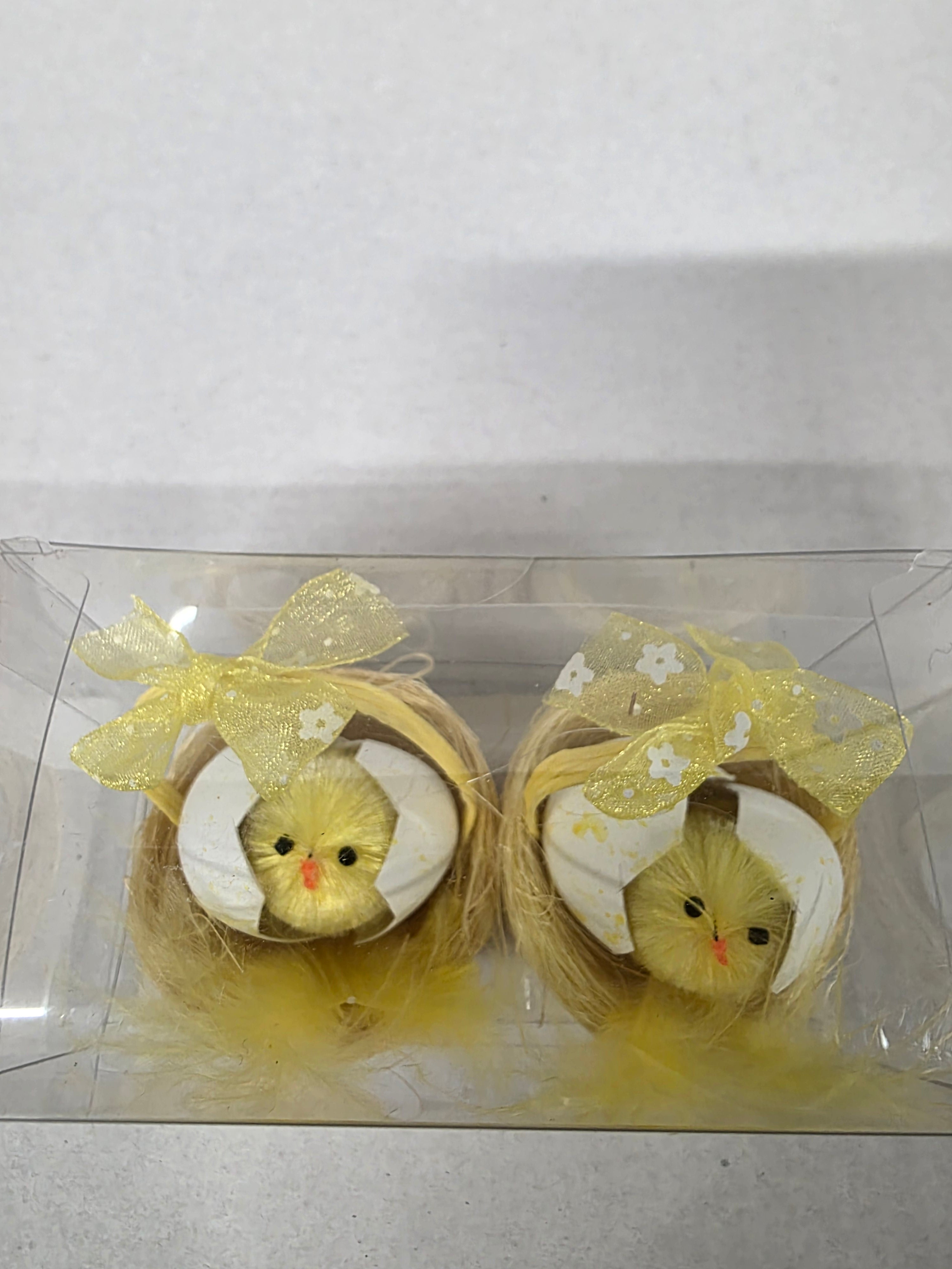 Chick With Eggs Hanging Easter X2 11cm (PACK OF 4)