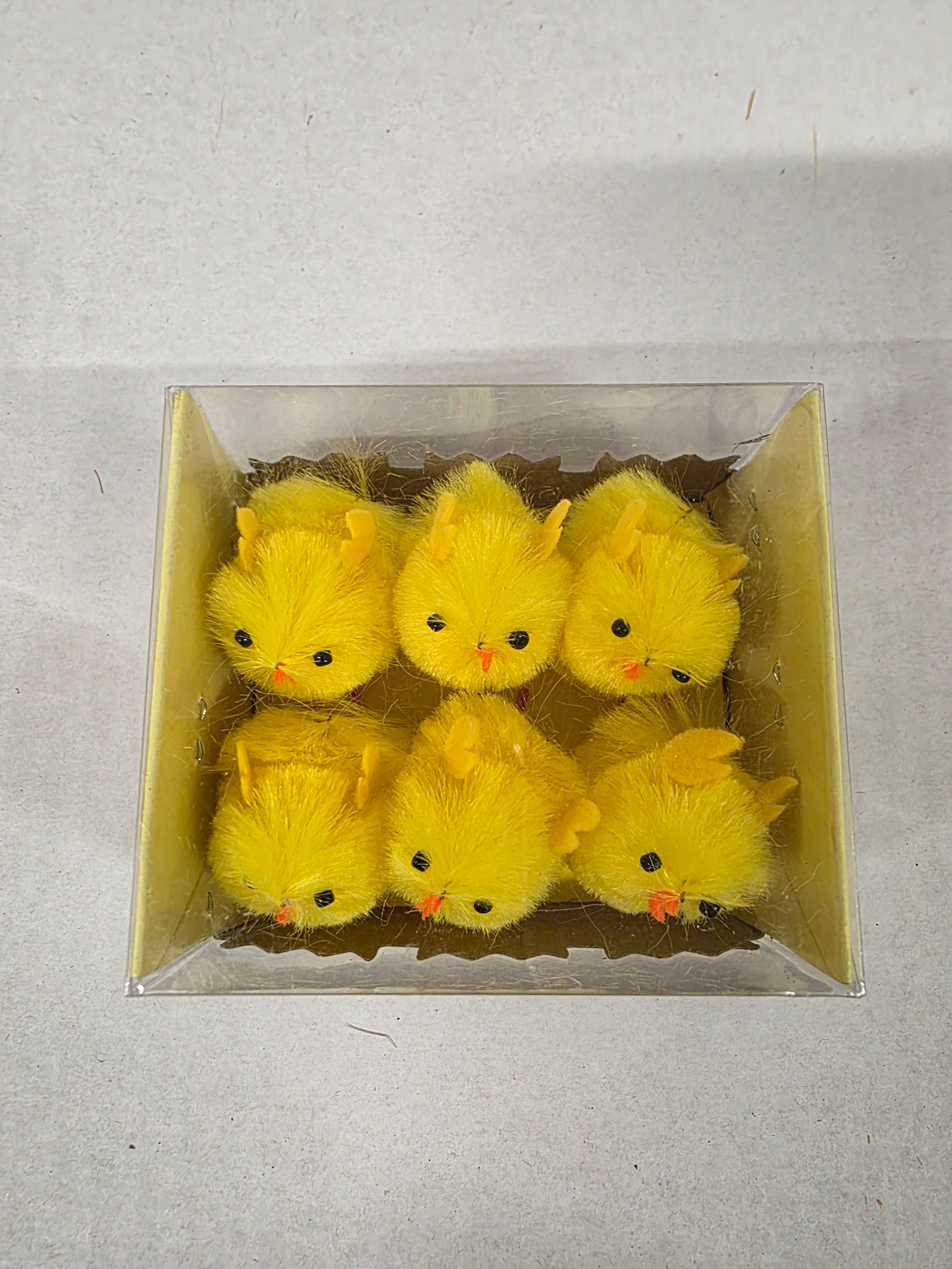 Fluffy Chicks 4cm X6 (PACK OF 4)