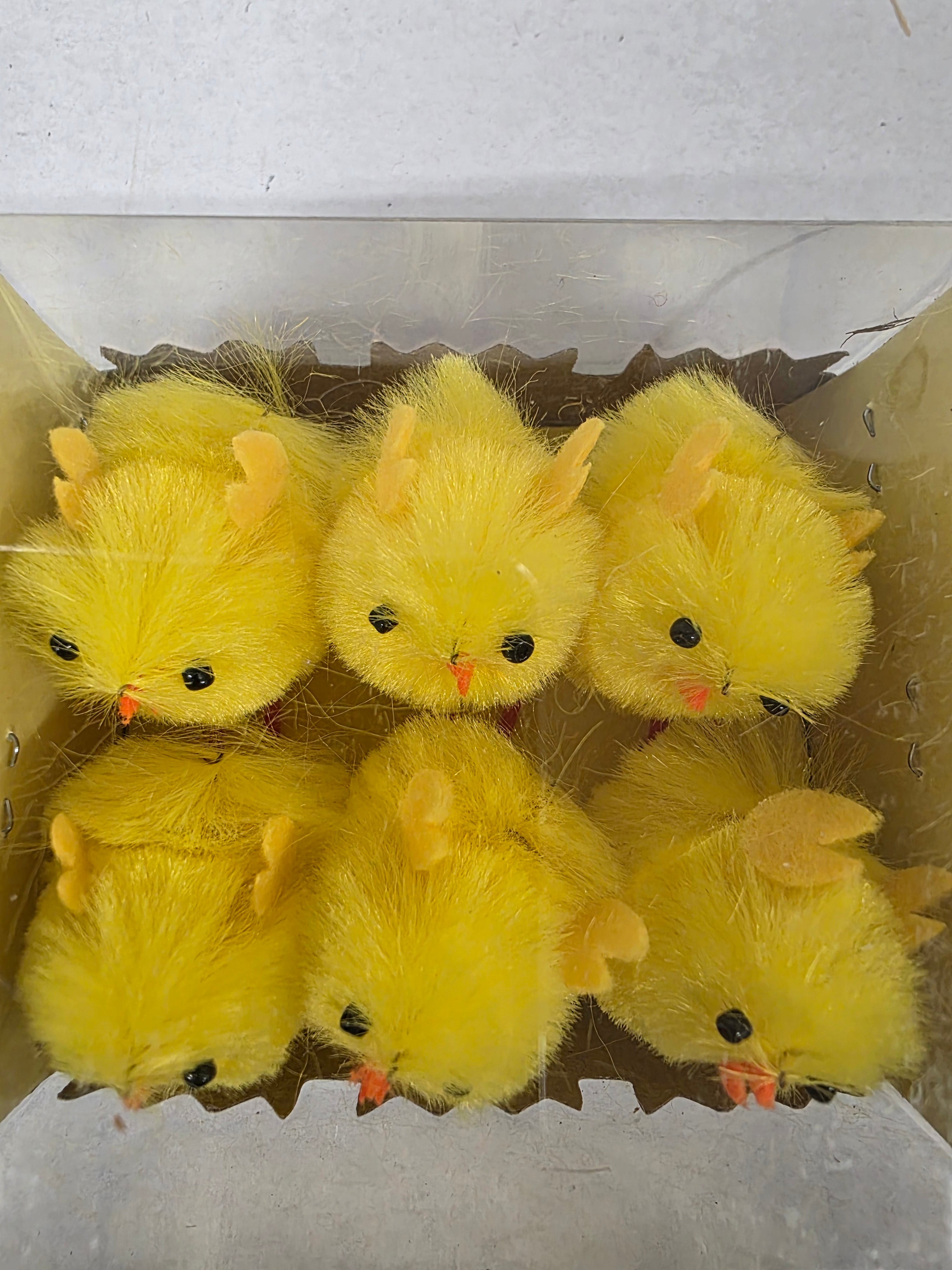 Fluffy Chicks 4cm X6 (PACK OF 4)