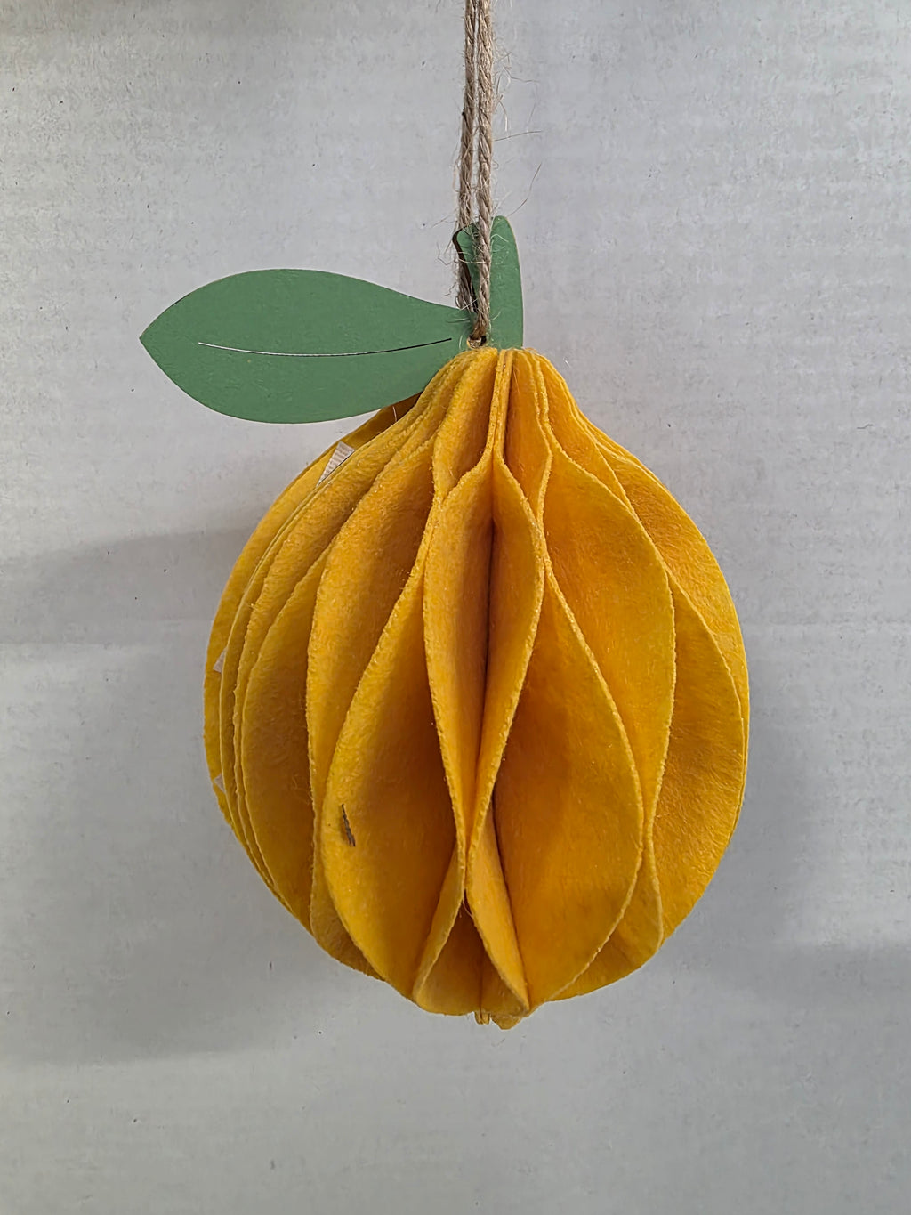 Felt Hanger Lemon 9x9x15cm (pack of 2)
