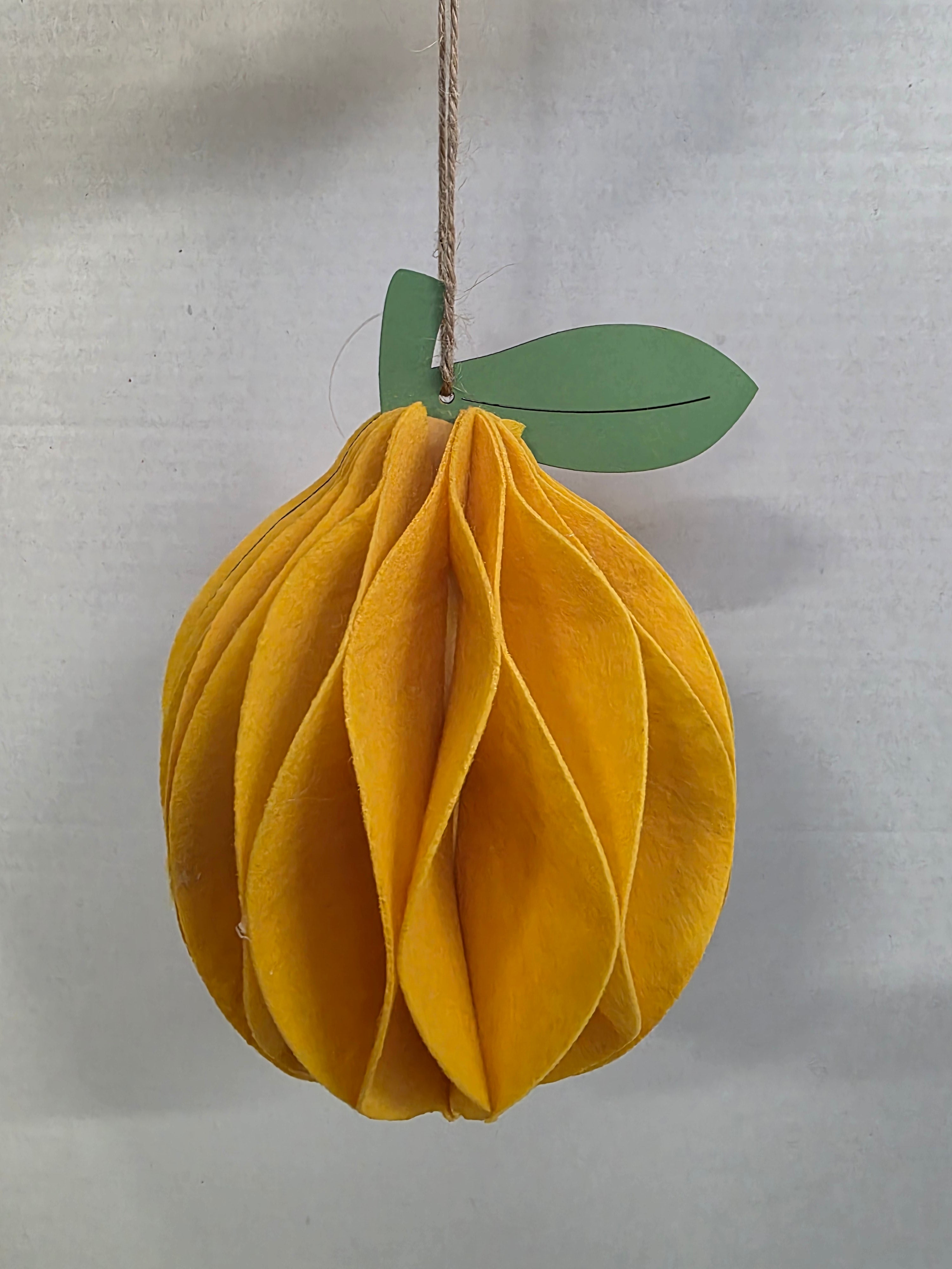 Felt Hanger Lemon 12x12x20cm