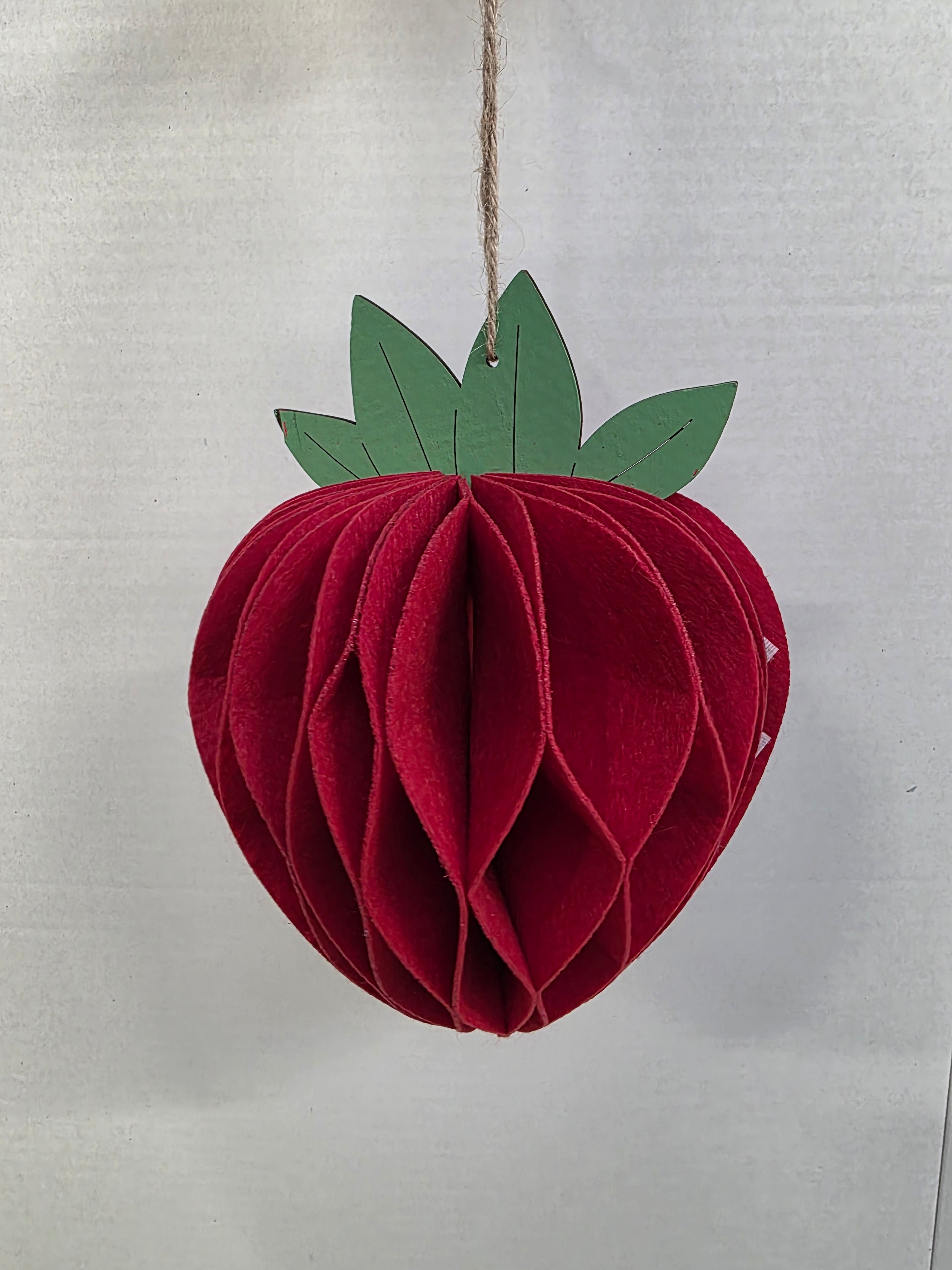 Felt Hanger Strawberry Red 14x14x20cm