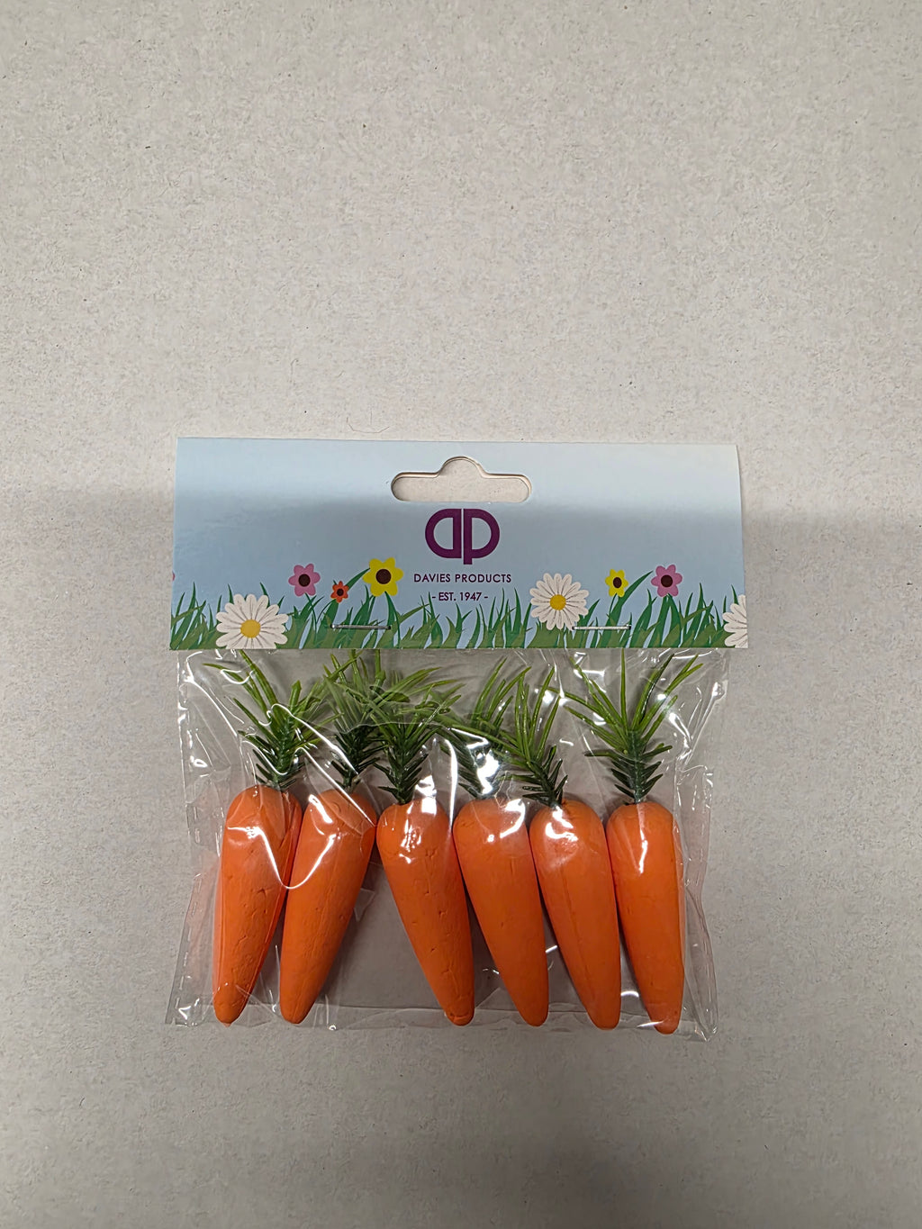 Carrots 5cm X6 (pack of 6)