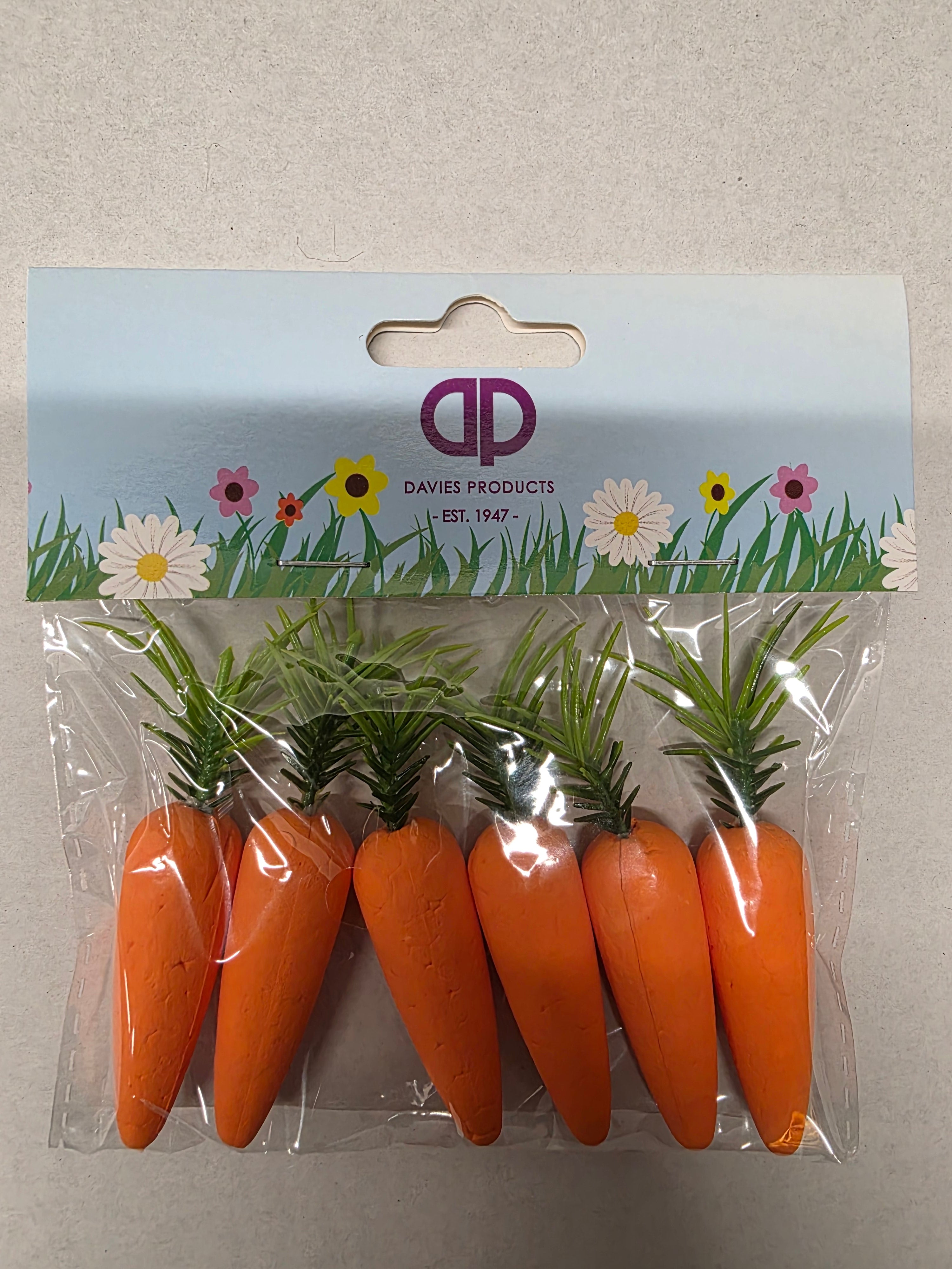 Carrots 5cm X6 (pack of 6)