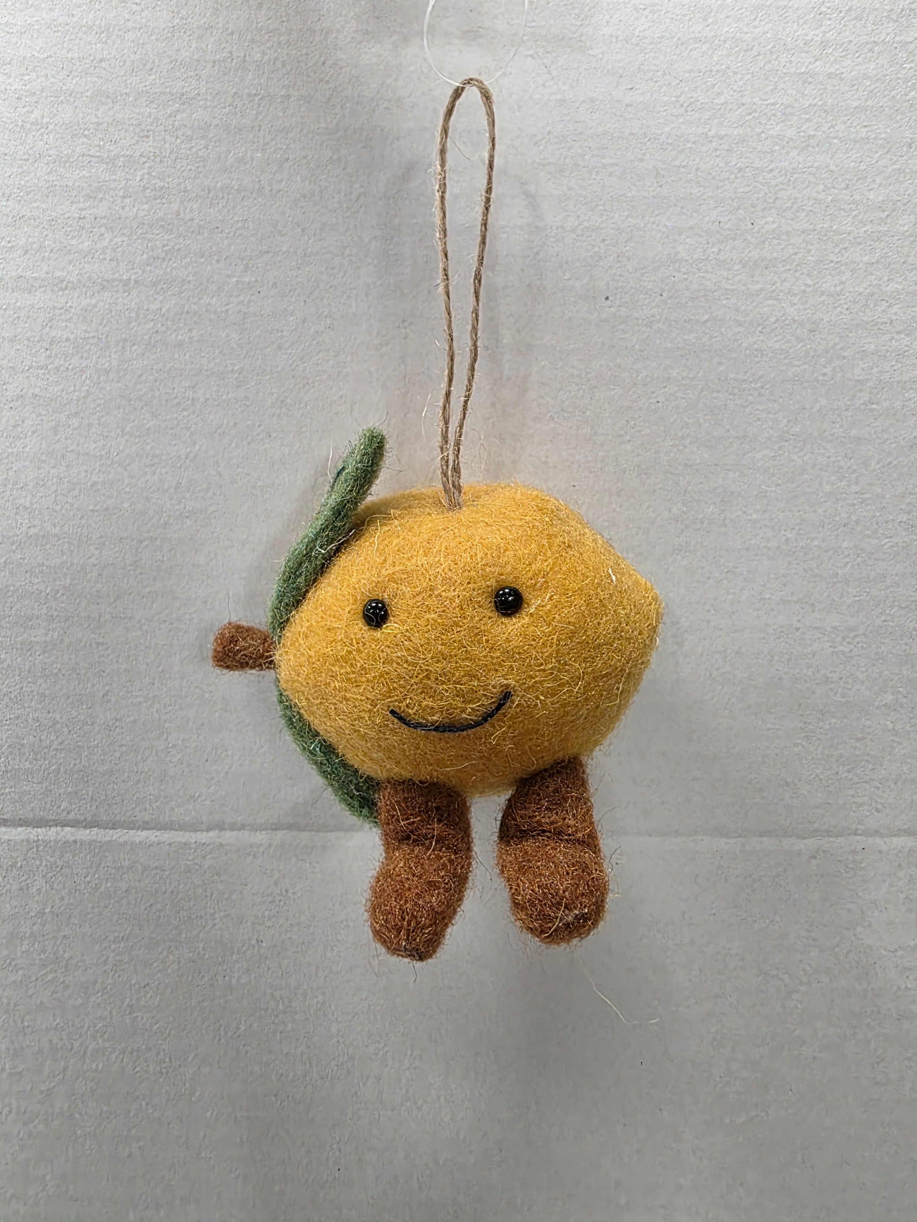 Felt Lemon Hanger 7cm (pack of 2)