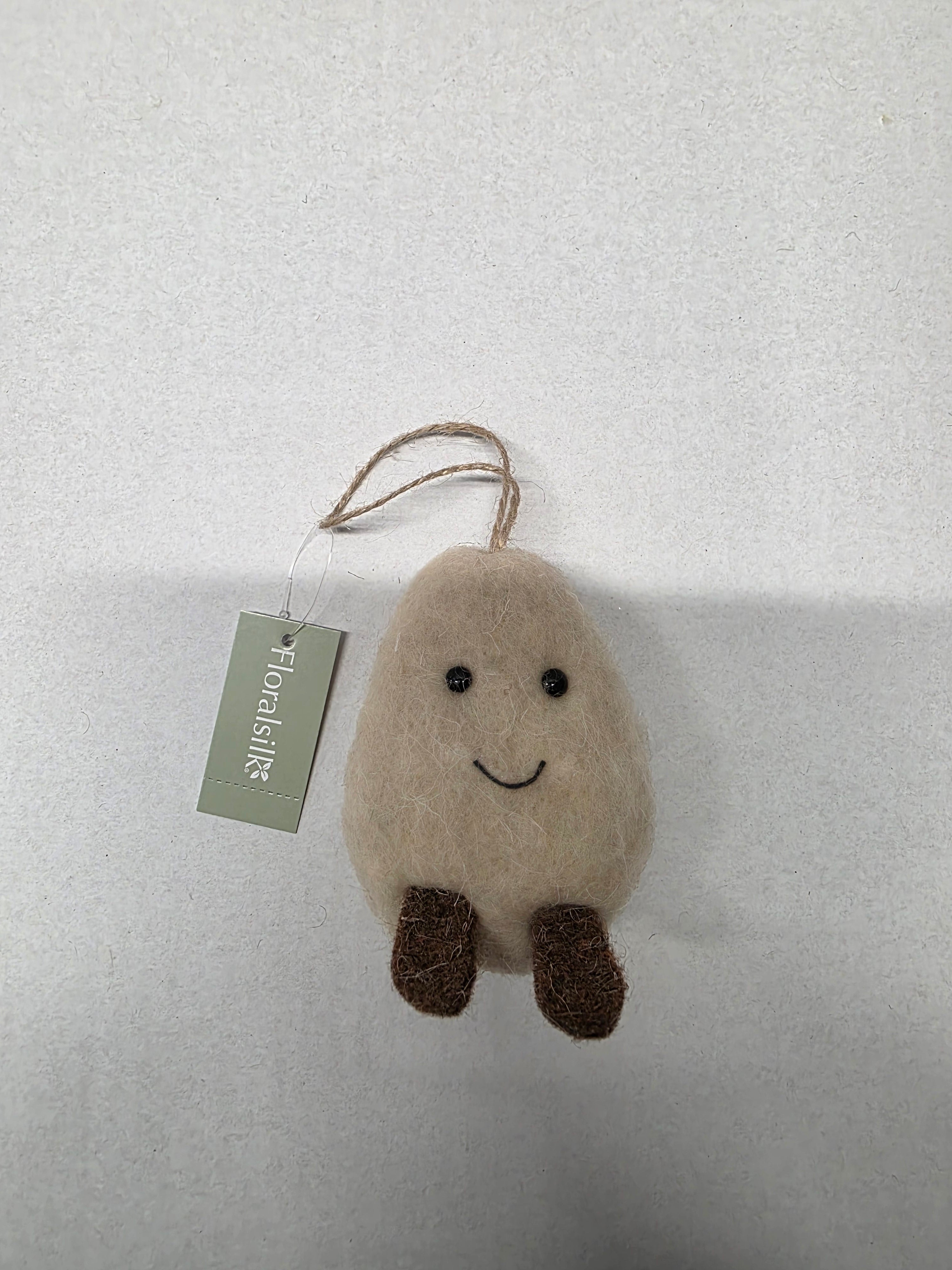 Felt Potato Hanger 9cm (pack of 3)