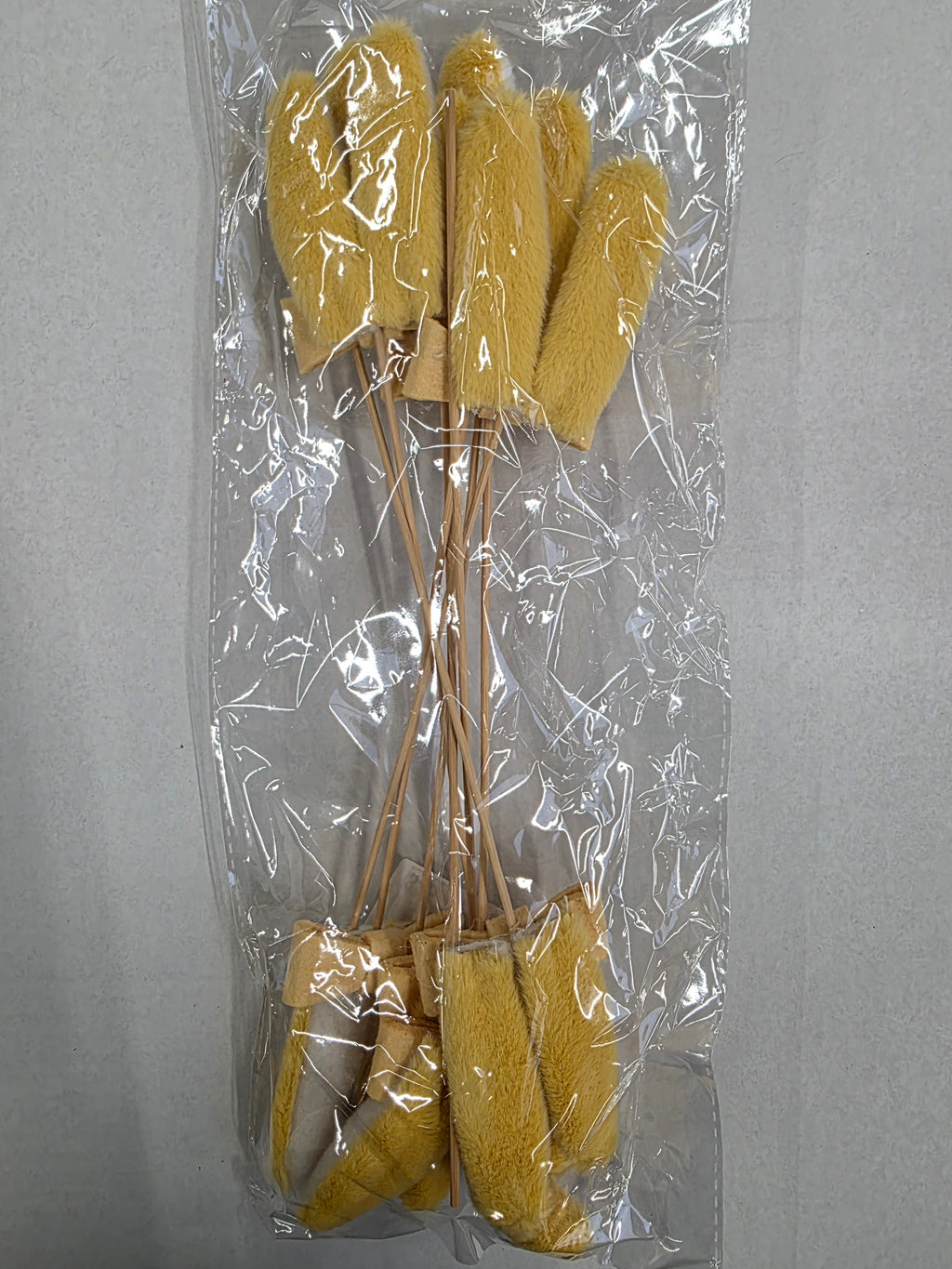 Felt Rabbit Ears Stick 6x8.5cm X8 Yellow