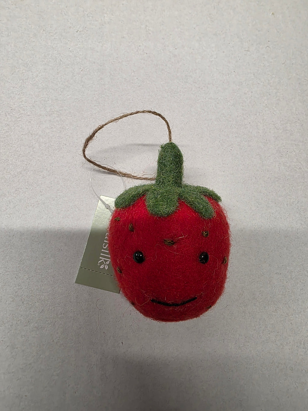 Felt Strawberry Hanger 8cm (pack of 2)