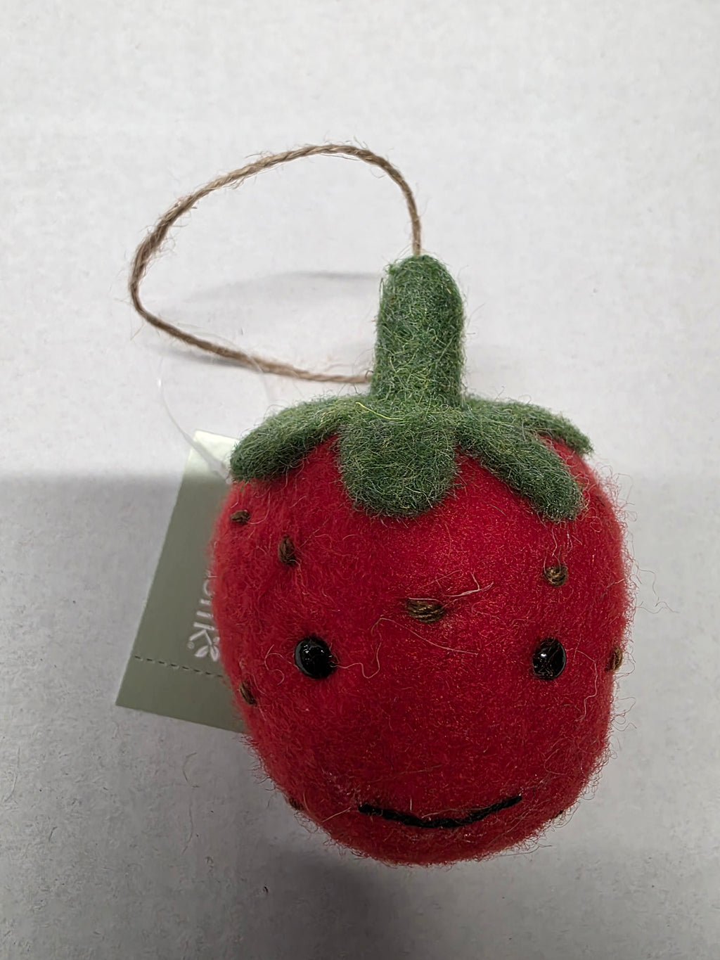Felt Strawberry Hanger 8cm (pack of 2)