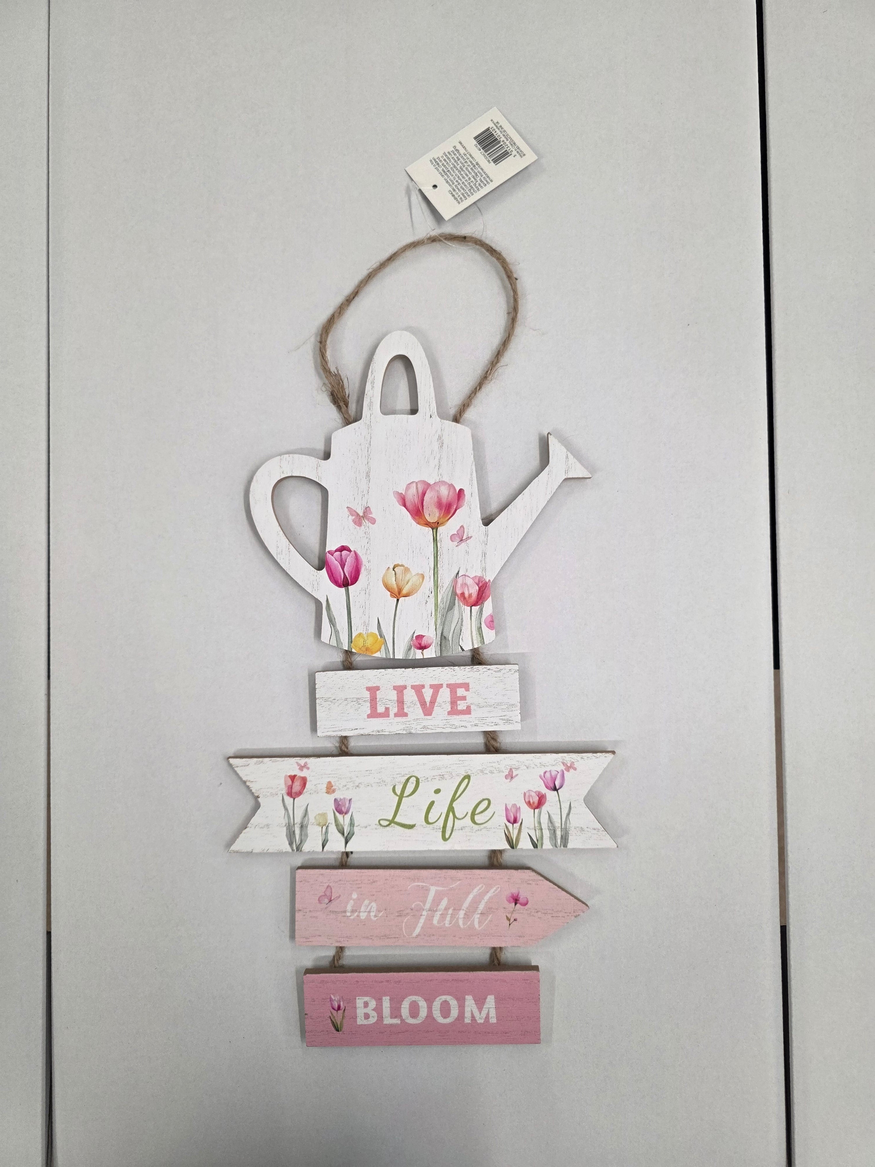 Love Blooms Sign 45x20.5cm (pack of 3)