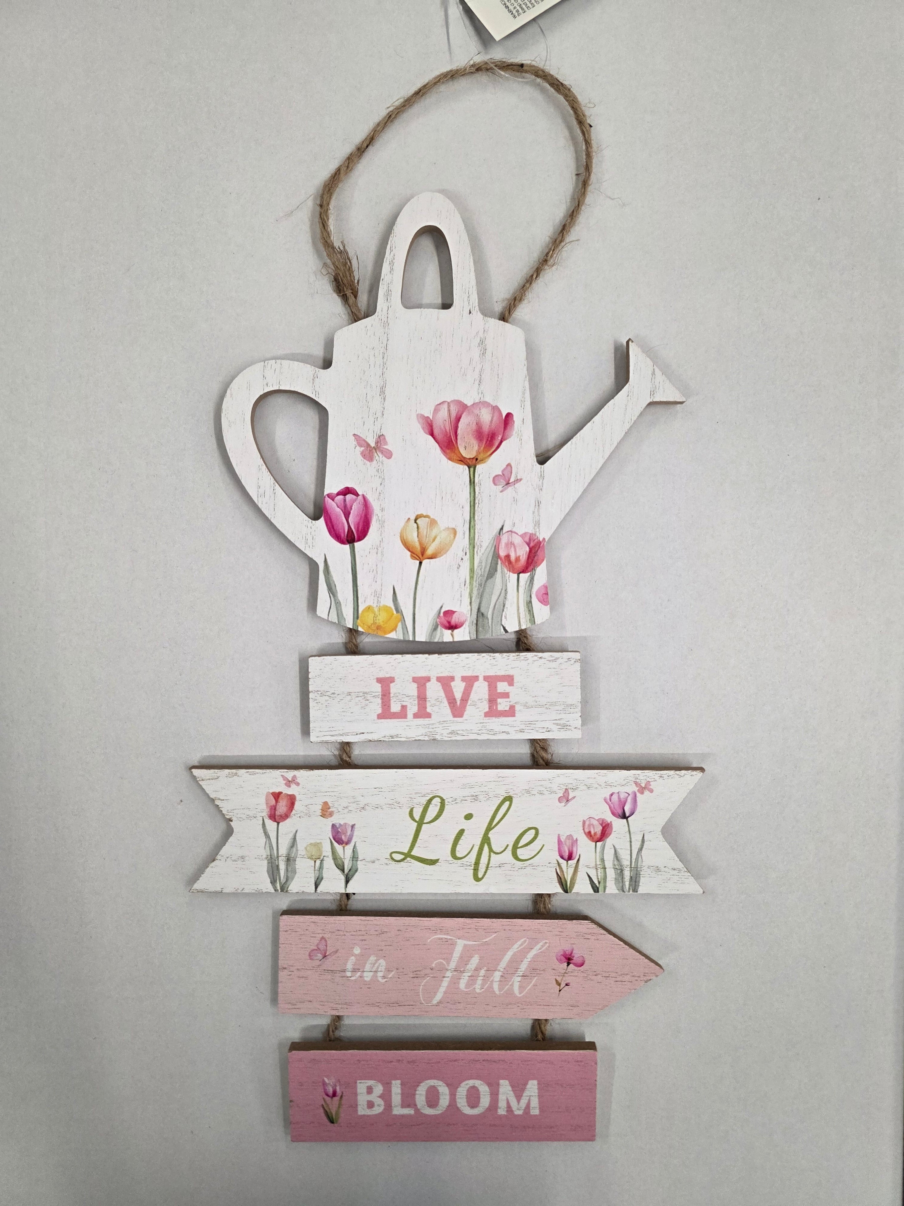 Love Blooms Sign 45x20.5cm (pack of 3)