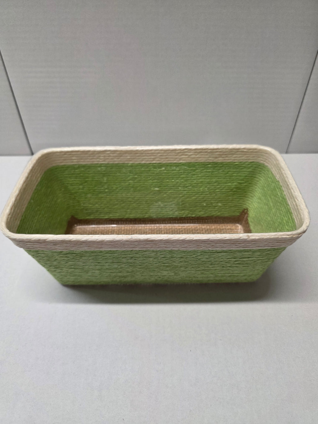 Paper Flowerpot Green 24.5cm (pack of 2)